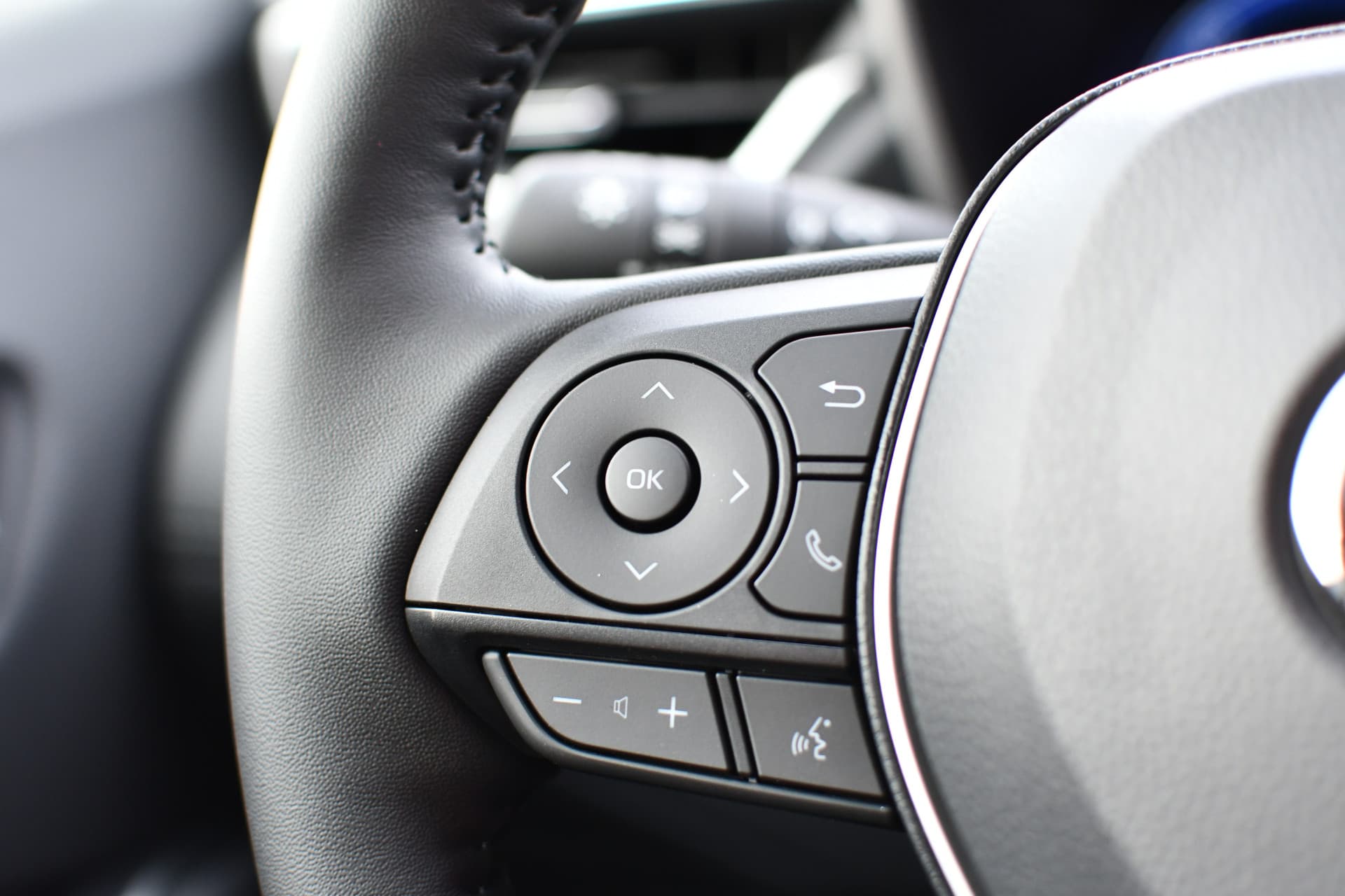 Toyota Corolla Cross Hybrid 180 Executive Automaat 180pk thumbnail 20