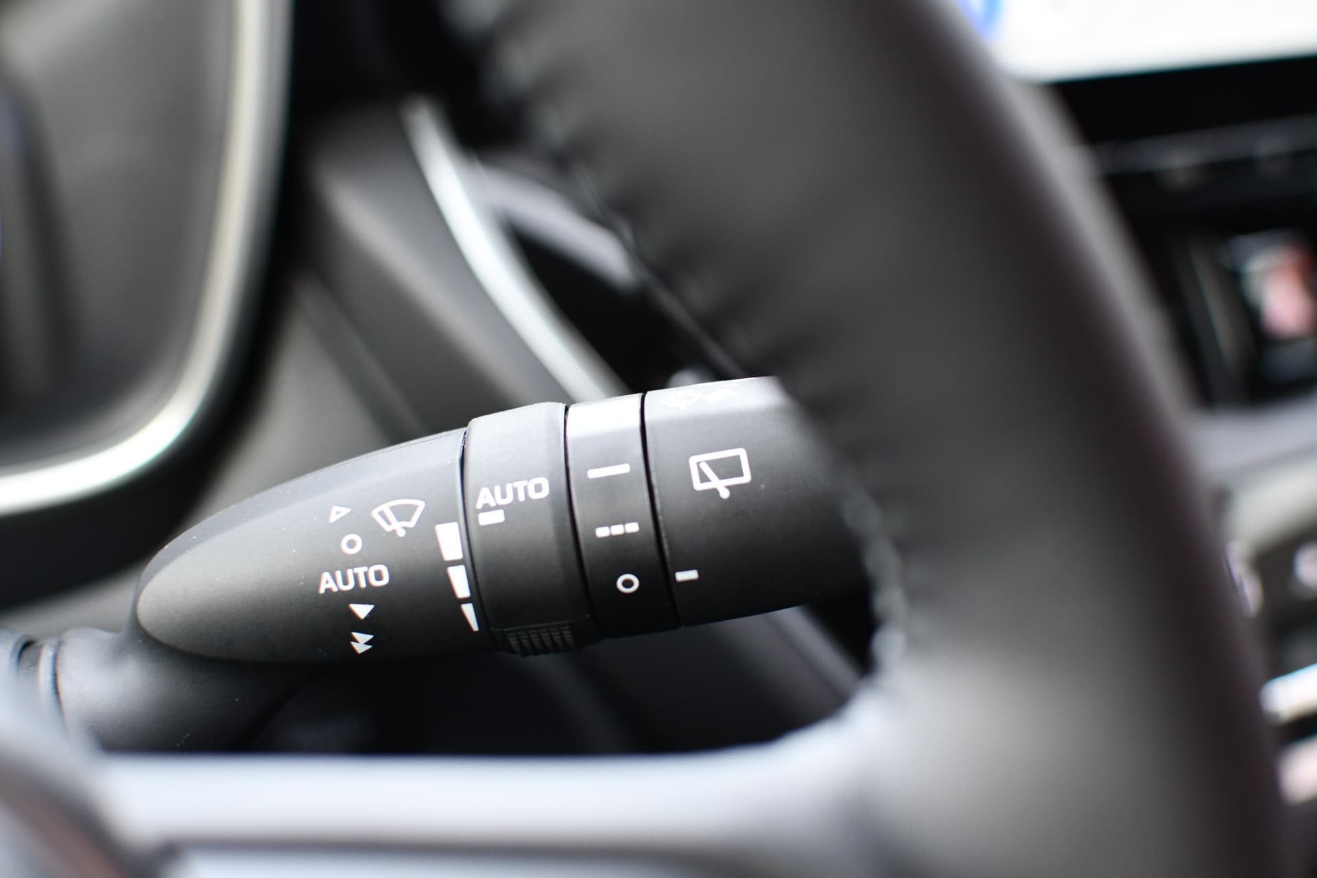 Toyota Corolla Cross Hybrid 180 Executive Automaat 180pk thumbnail 32