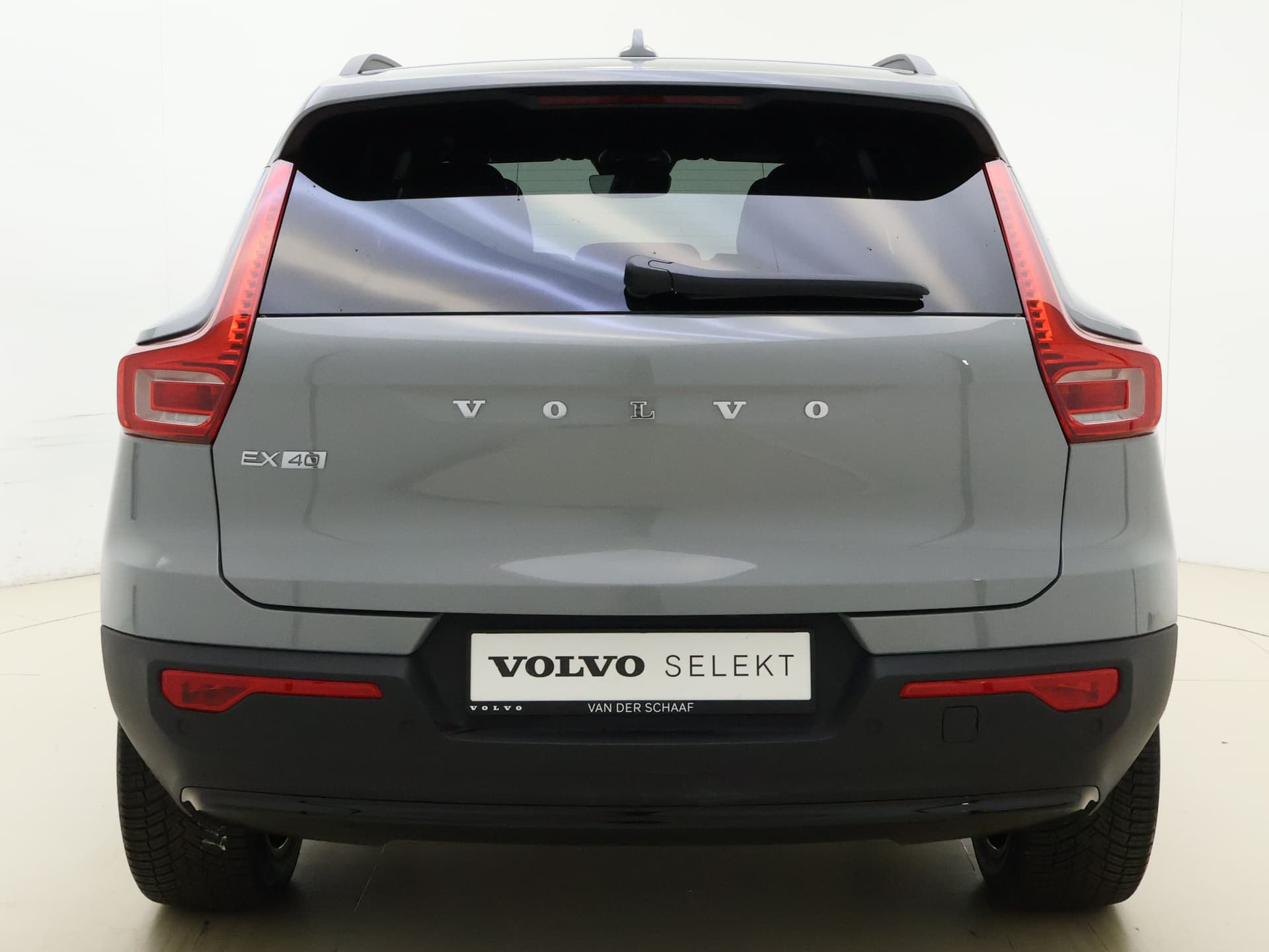 Volvo EX40 Extended Range Core / 360 CAMERA / ADAPT. CRUISE / BLIS / GETINT GLAS / STOELVERWARMING / thumbnail 7