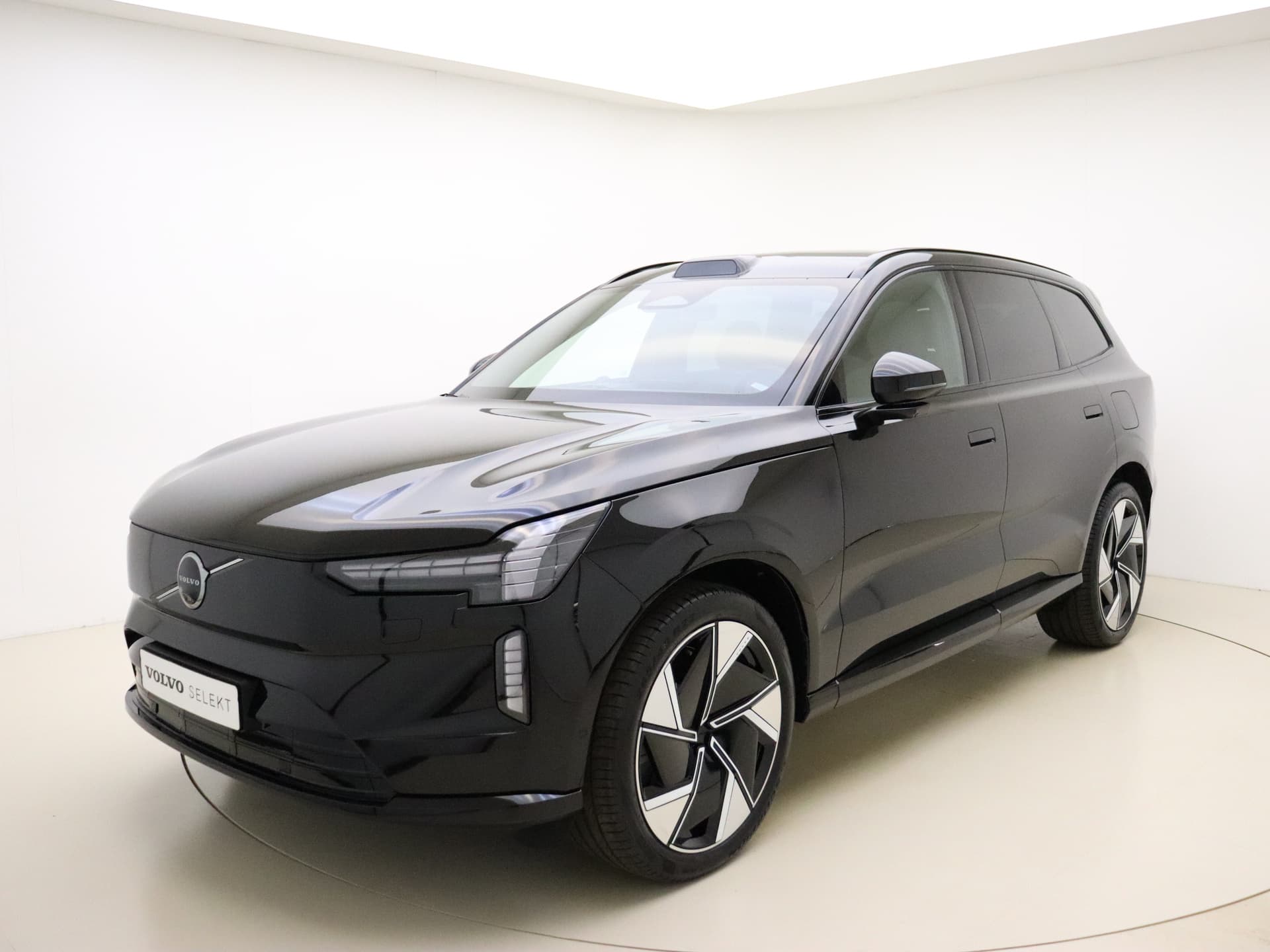 Volvo EX90 Twin Motor Perf. Ultra 7p. / Bowers&Wilkins Audio / Luchtvering / Pilot Assist Pack / Climate Pack / Extra Getint glas / thumbnail 7