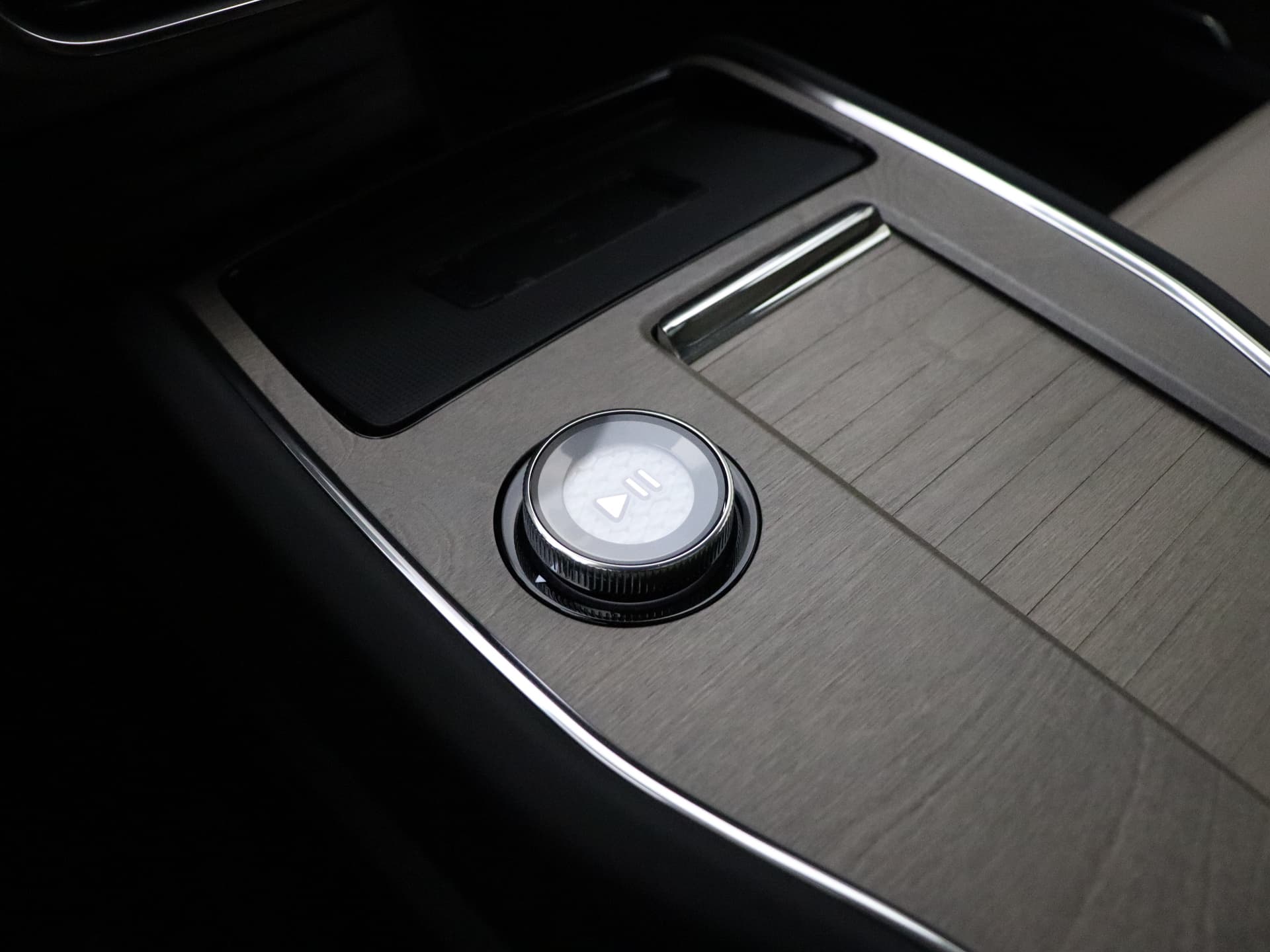 Volvo EX90 Twin Motor Perf. Ultra 7p. / Bowers&Wilkins Audio / Luchtvering / Pilot Assist Pack / Climate Pack / Extra Getint glas / thumbnail 29