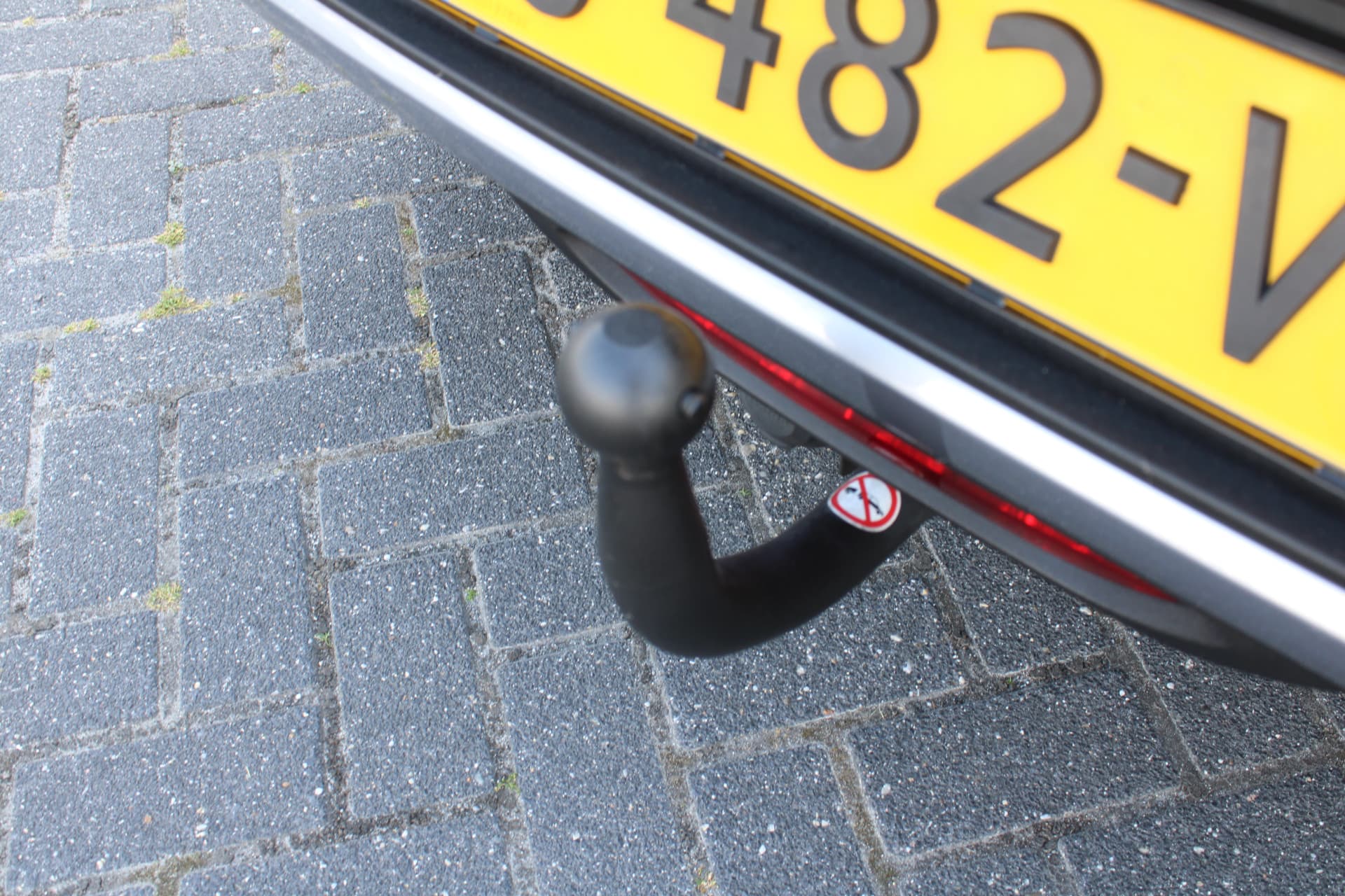 Opel Mokka-e Electric Level 2 50 kWh thumbnail 6