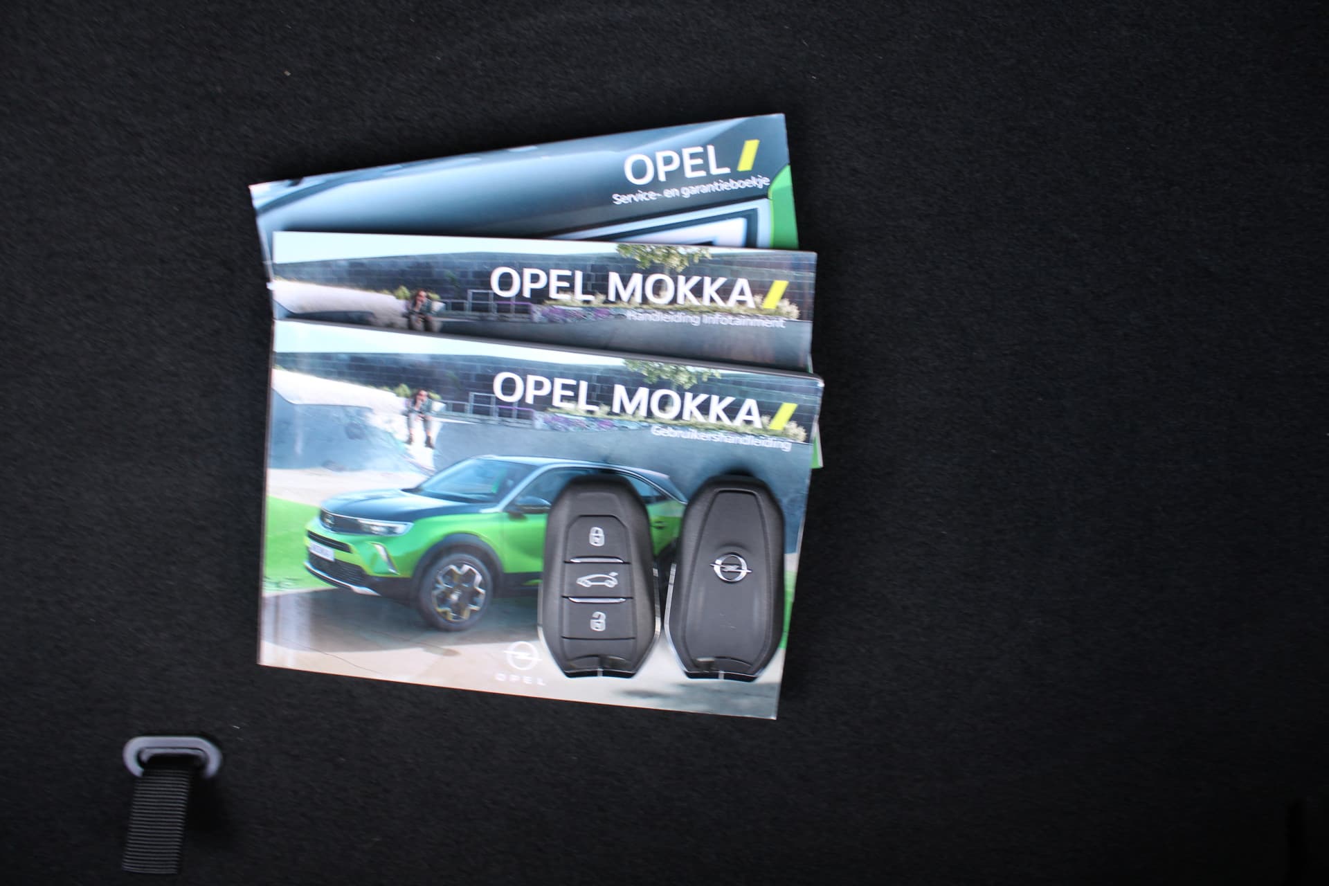 Opel Mokka-e Electric Level 2 50 kWh thumbnail 9