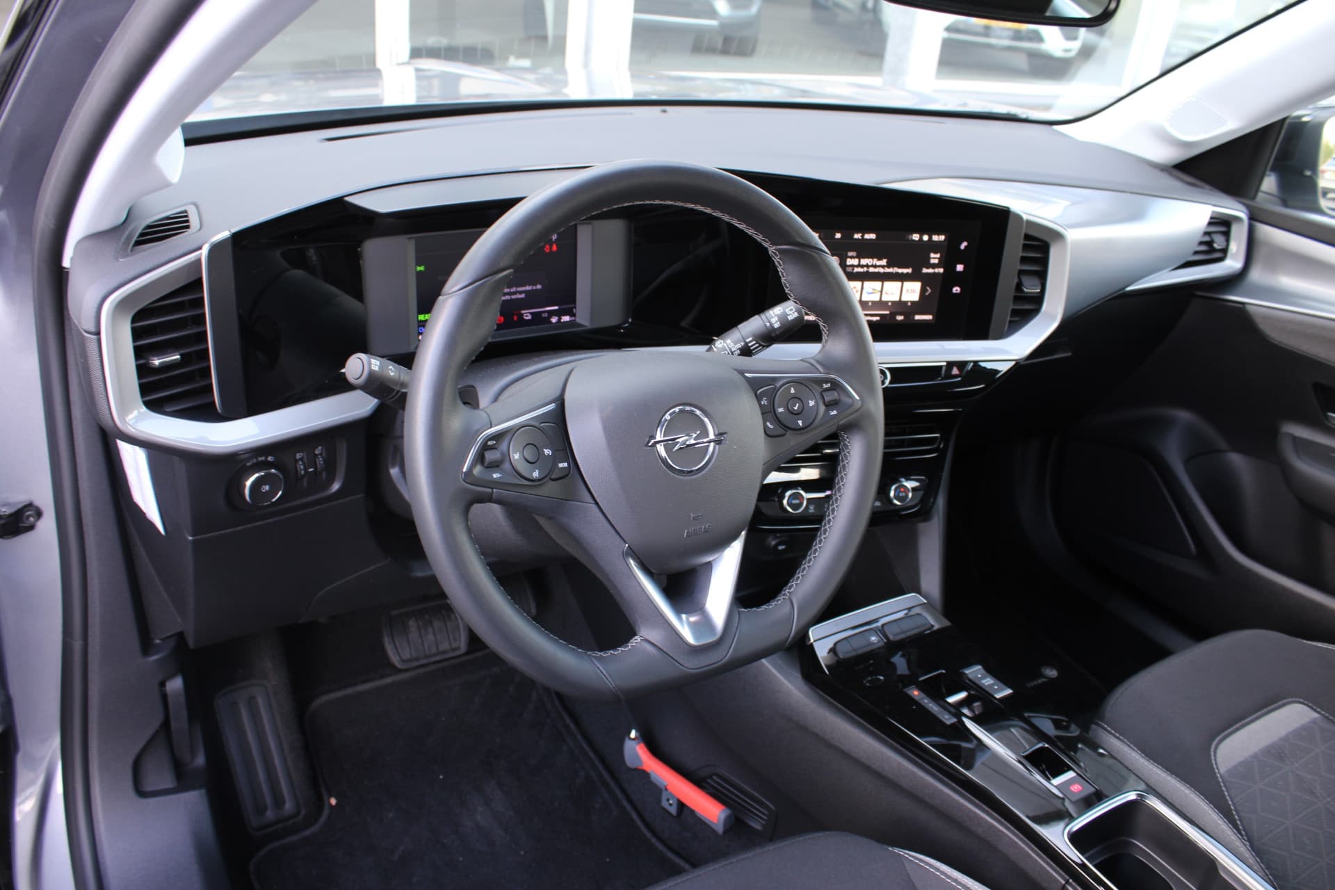 Opel Mokka-e Electric Level 2 50 kWh thumbnail 11