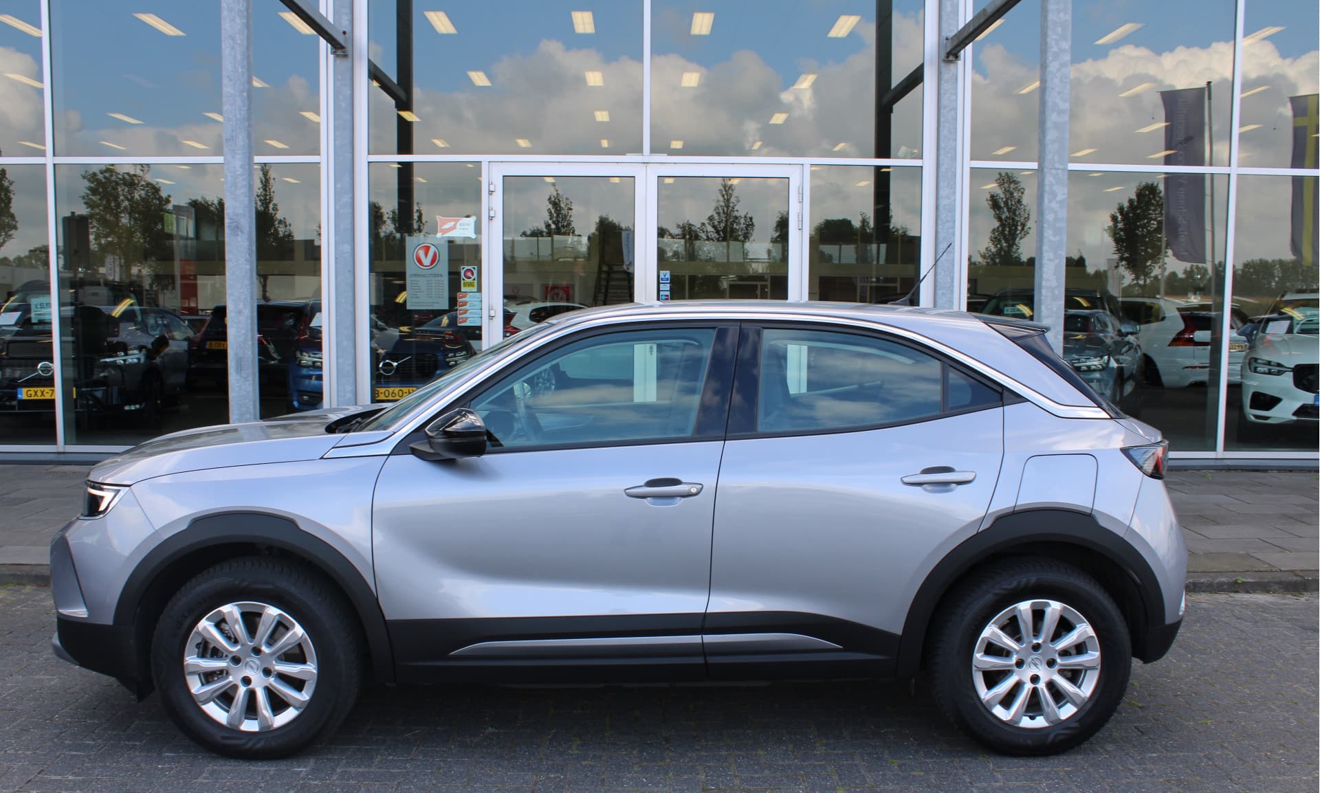 Opel Mokka-e Electric Level 2 50 kWh thumbnail 32