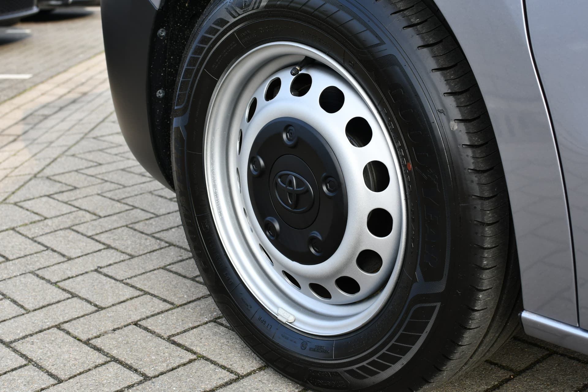 Toyota ProAce Worker 1.5 D-4D Challenger 120pk thumbnail 13