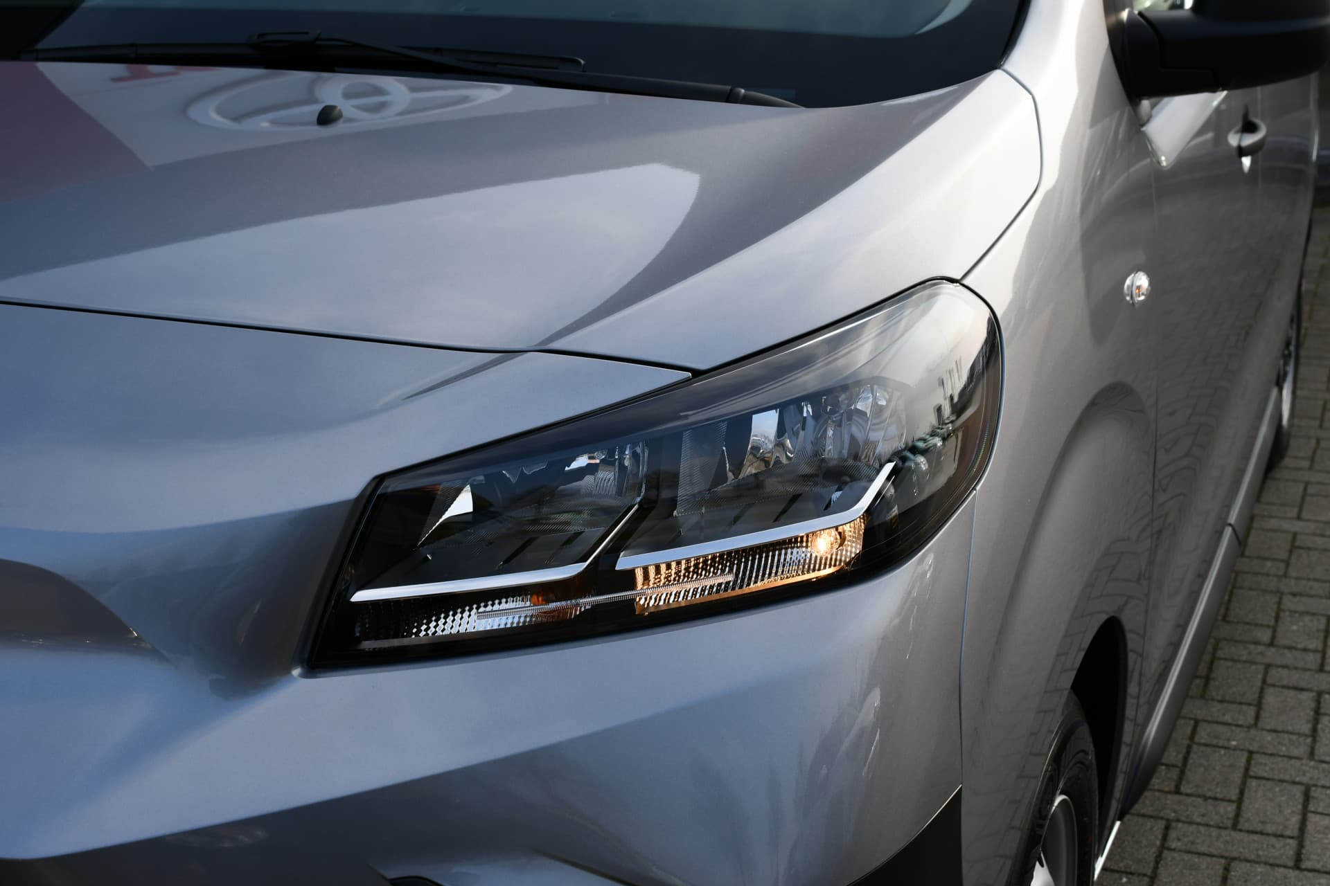 Toyota ProAce Worker 1.5 D-4D Challenger 120pk thumbnail 15