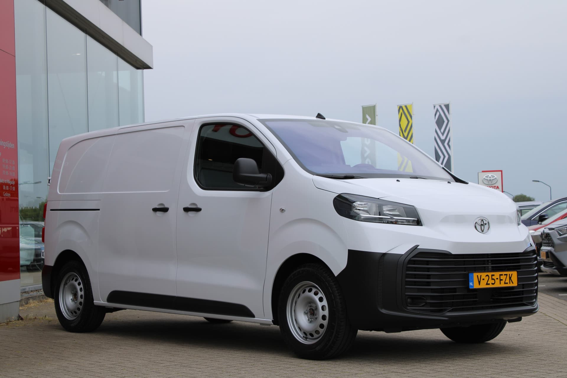 Toyota ProAce Electric Worker Challenger Extra Range 75 kWh thumbnail 9