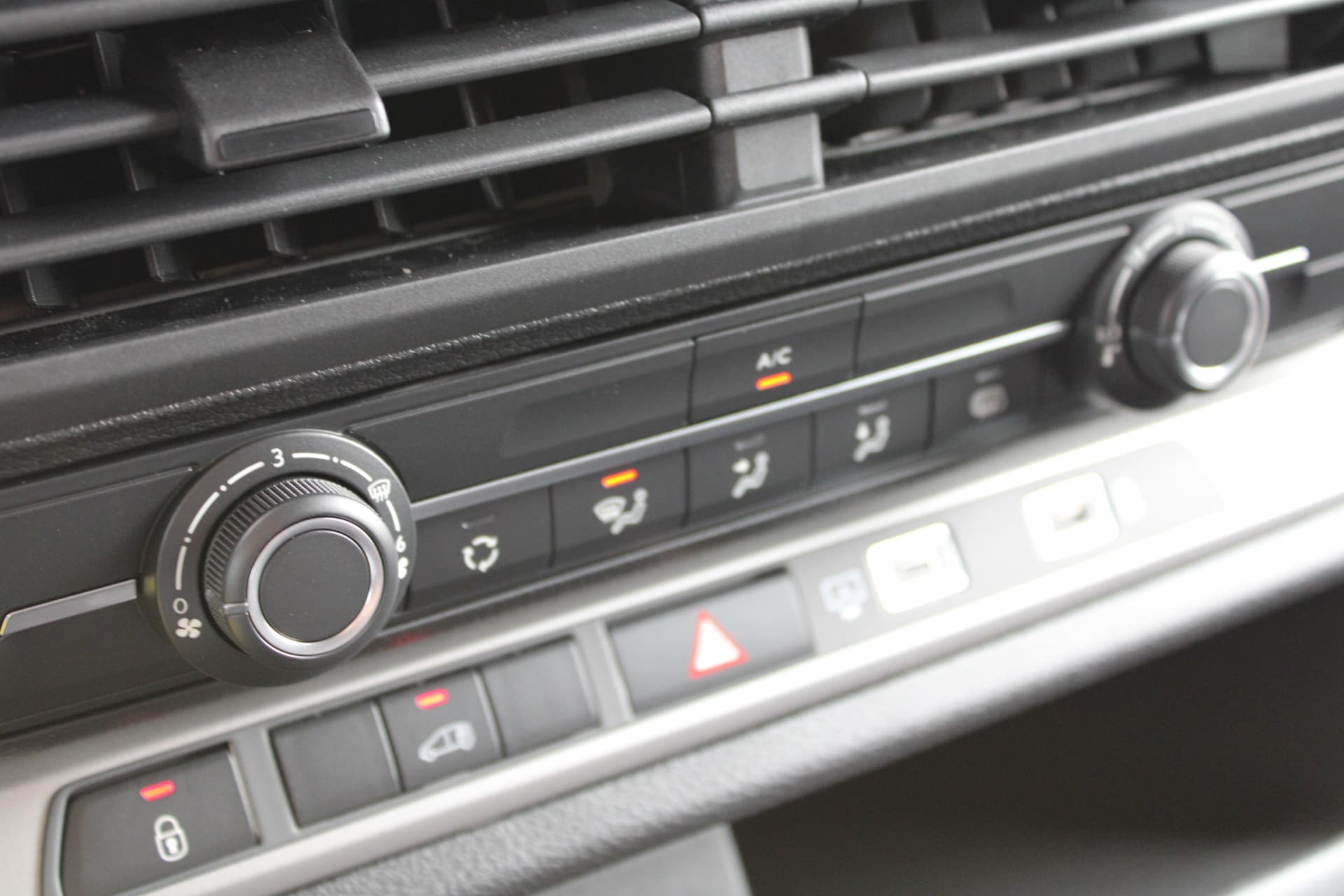 Toyota ProAce Electric Worker Challenger Extra Range 75 kWh thumbnail 15