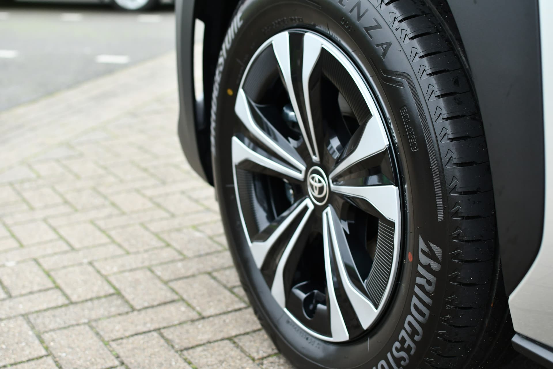 Toyota BZ4X Active 71 kWh Automaat 204pk thumbnail 20