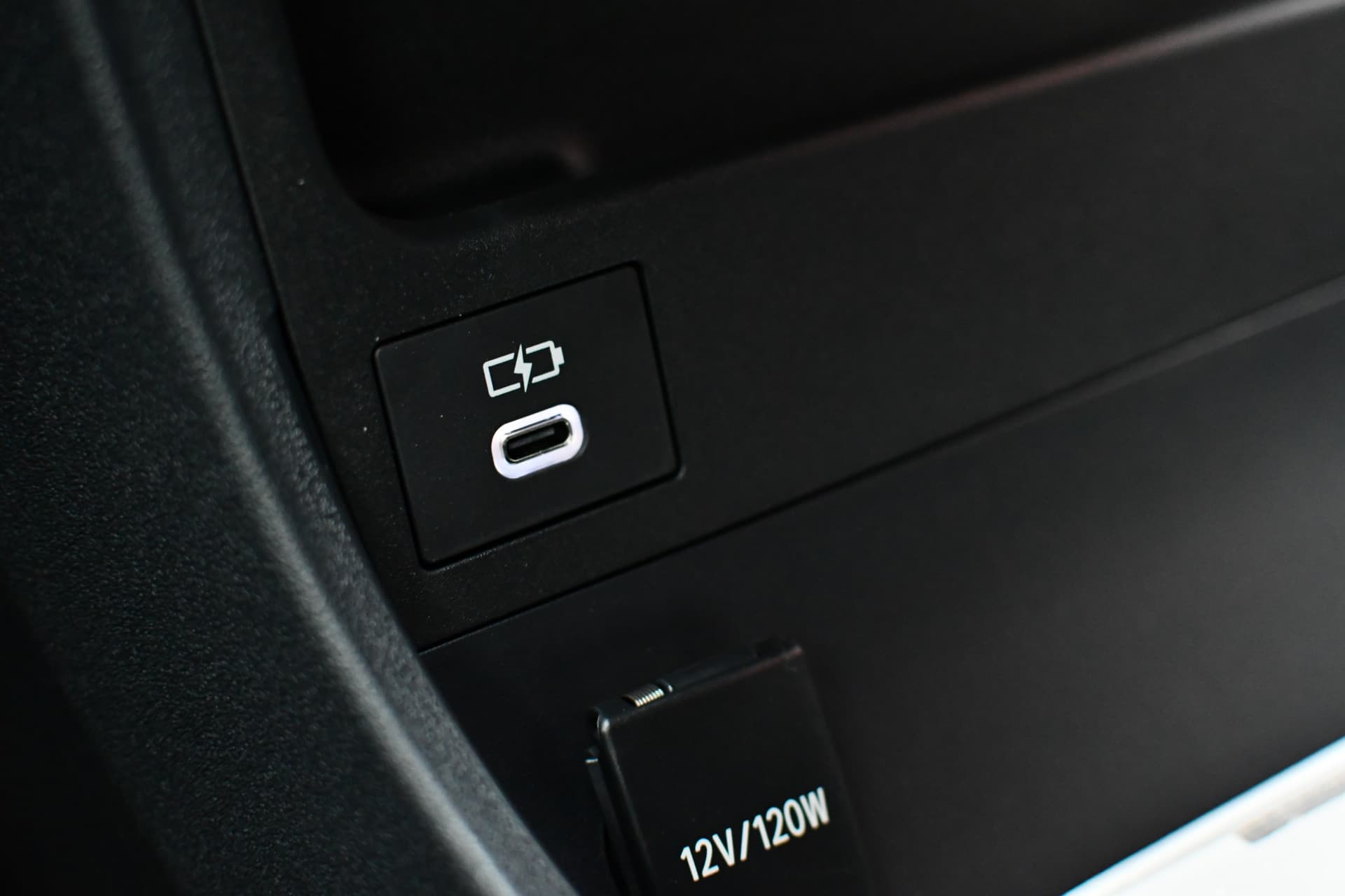 Toyota BZ4X Active 71 kWh Automaat 204pk thumbnail 38