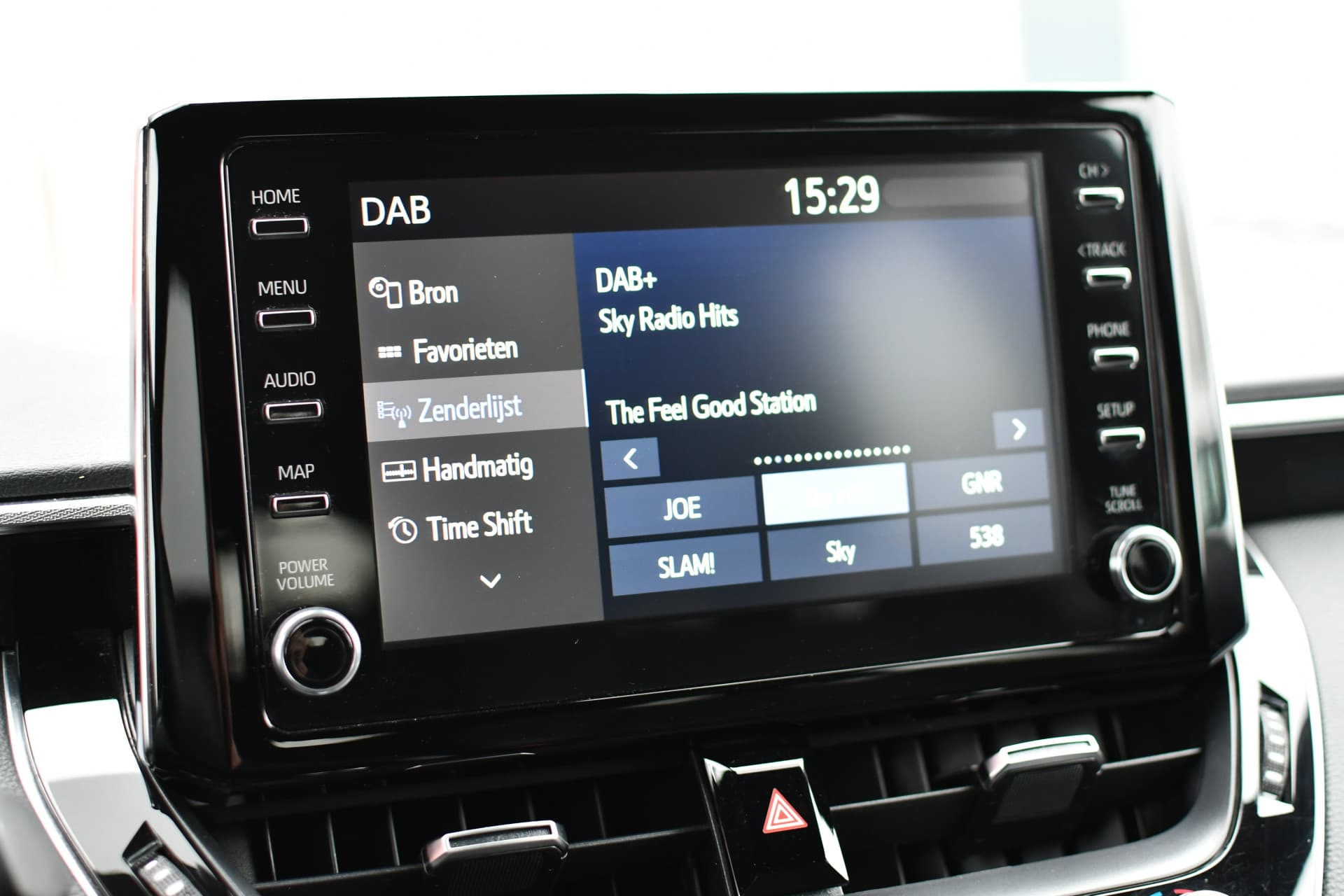 Toyota Corolla Touring Sports 1.8 Hybrid TeamNL Automaat 122pk thumbnail 6