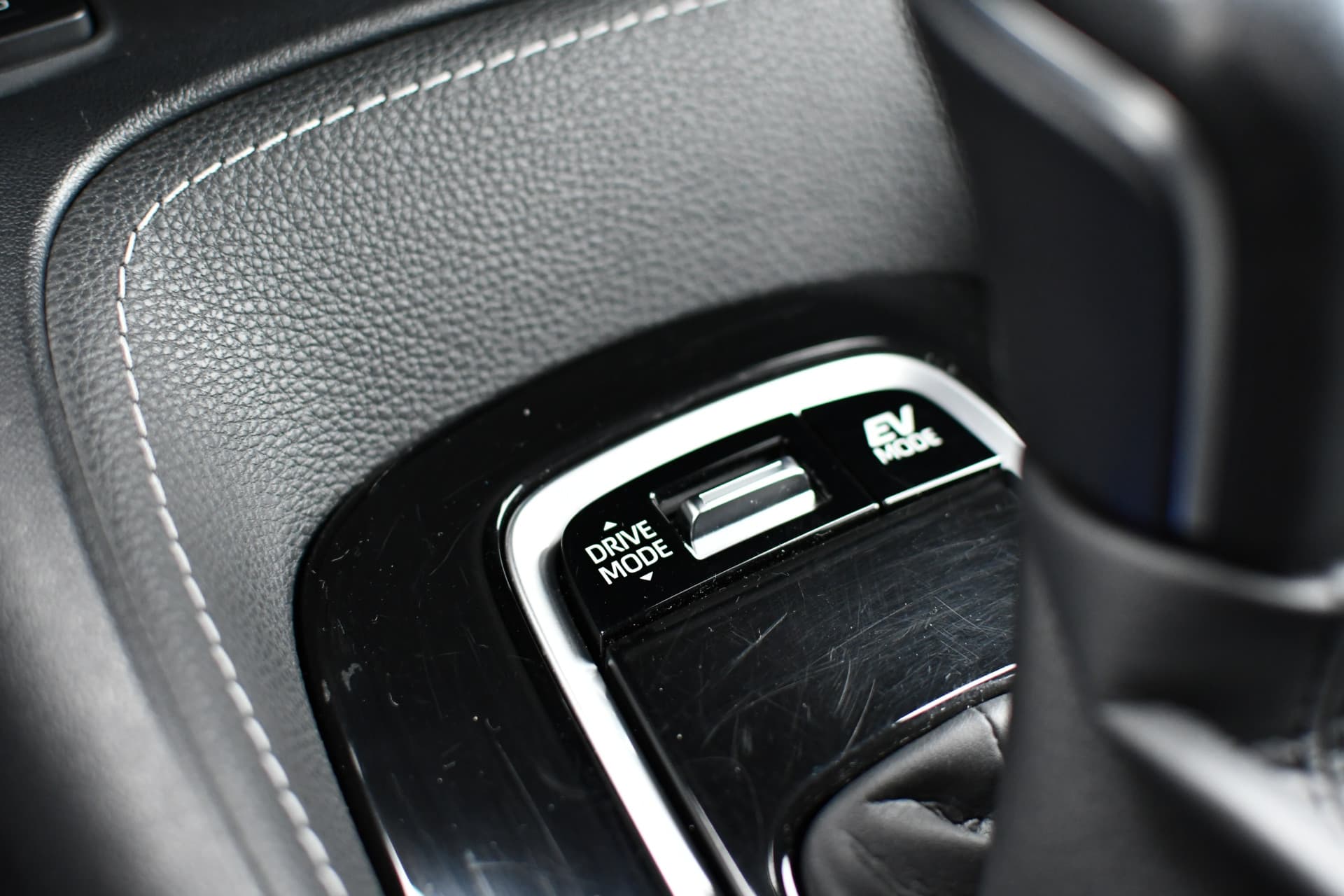 Toyota Corolla Touring Sports 1.8 Hybrid TeamNL Automaat 122pk thumbnail 17