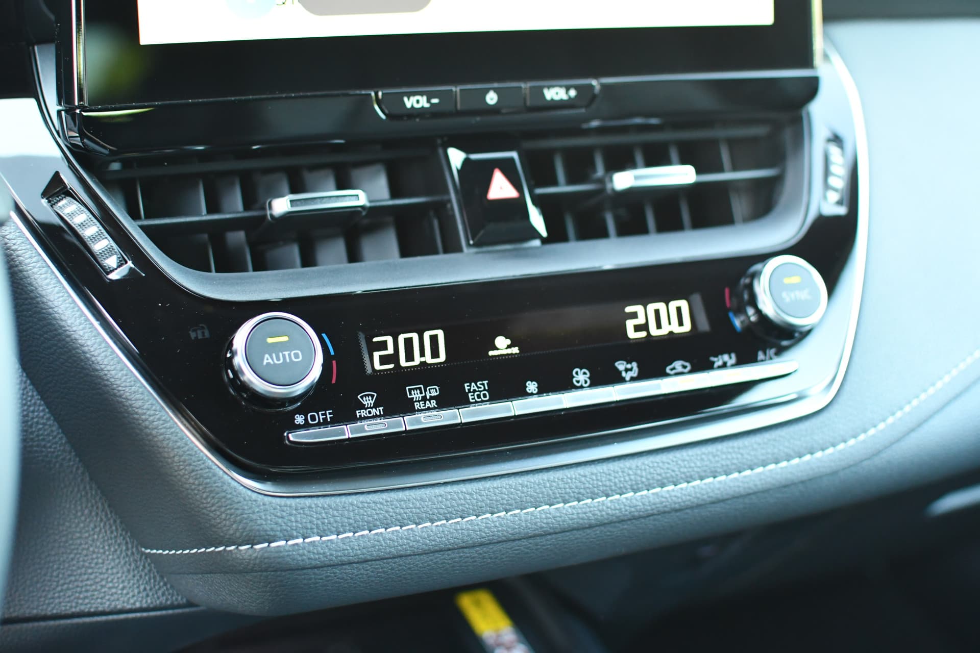 Toyota Corolla Touring Sports Hybrid 180 Dynamic Automaat 178pk thumbnail 8