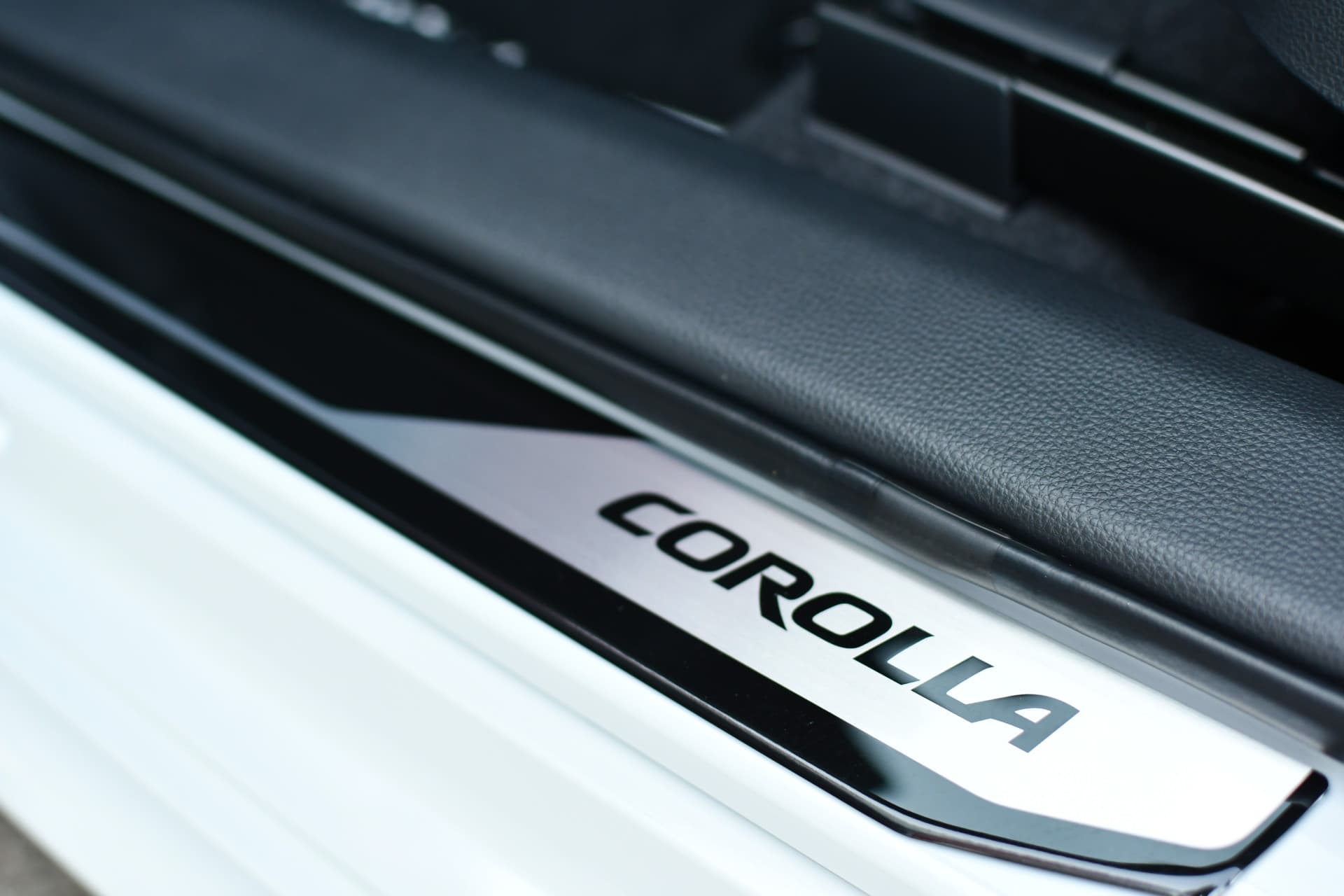 Toyota Corolla Touring Sports Hybrid 180 Dynamic Automaat 178pk thumbnail 16