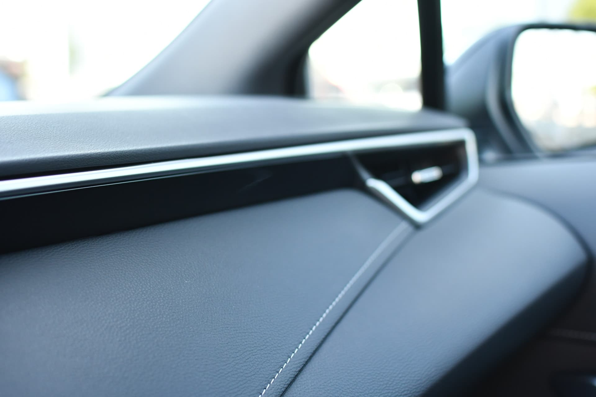 Toyota Corolla Touring Sports Hybrid 180 Dynamic Automaat 178pk thumbnail 23