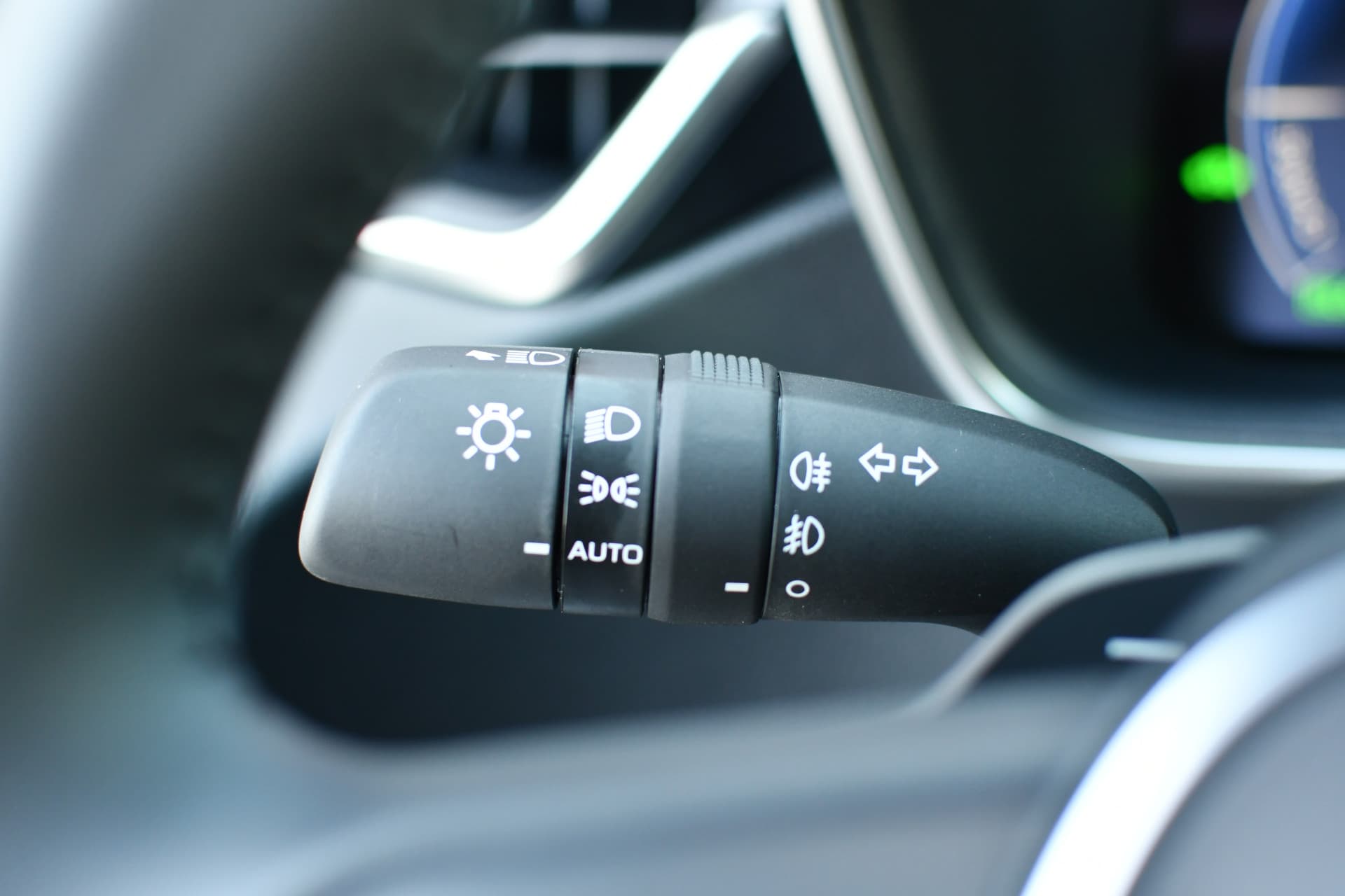 Toyota Corolla Touring Sports Hybrid 180 Dynamic Automaat 178pk thumbnail 24