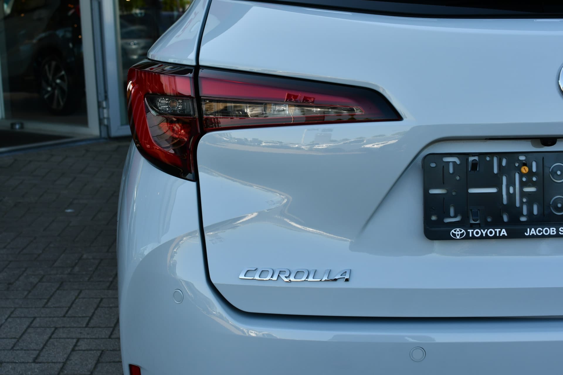 Toyota Corolla Touring Sports Hybrid 180 Dynamic Automaat 178pk thumbnail 25