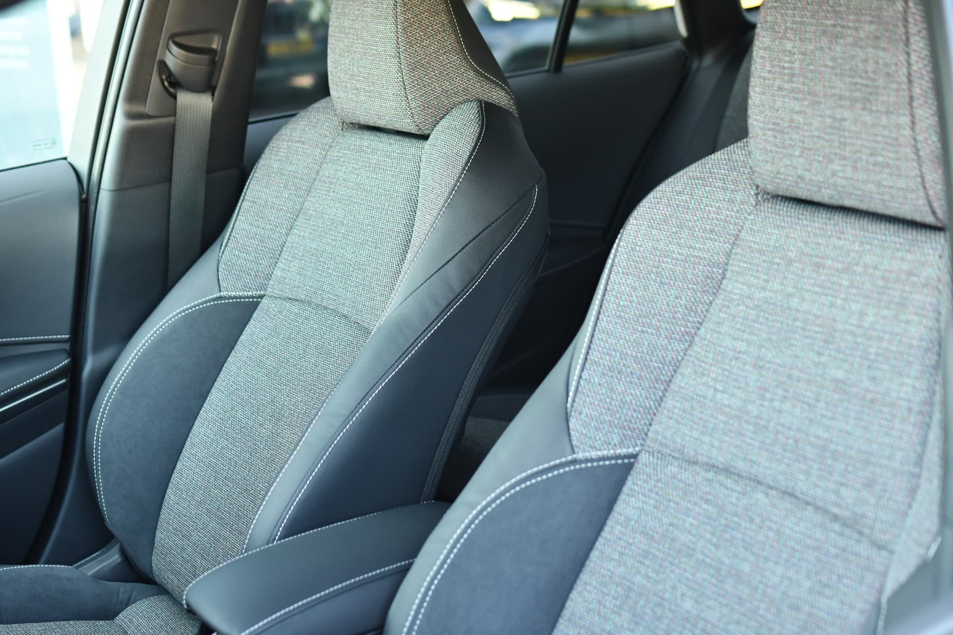 Toyota Corolla Touring Sports Hybrid 180 Dynamic Automaat 178pk thumbnail 30