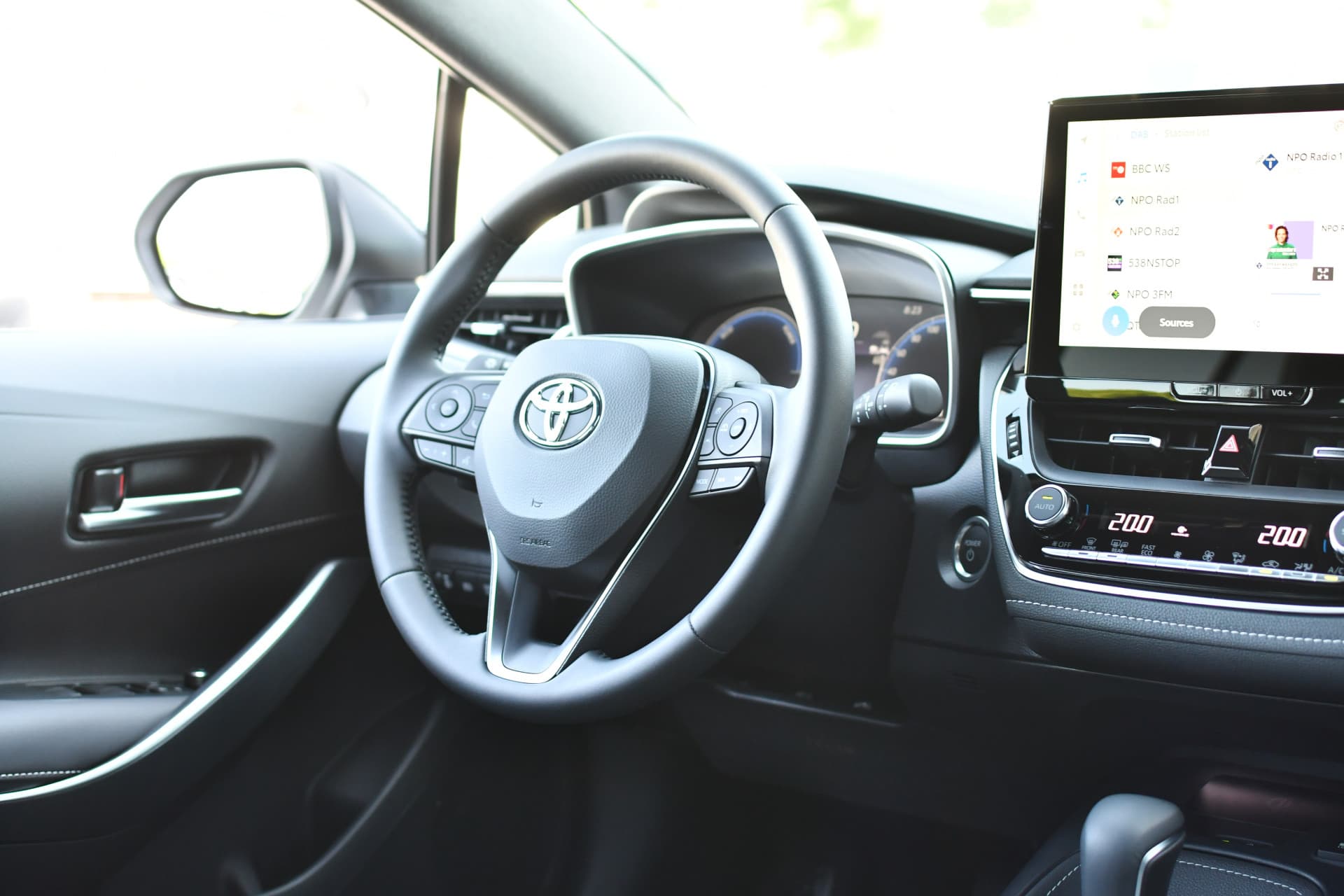 Toyota Corolla Touring Sports Hybrid 180 Dynamic Automaat 178pk thumbnail 36