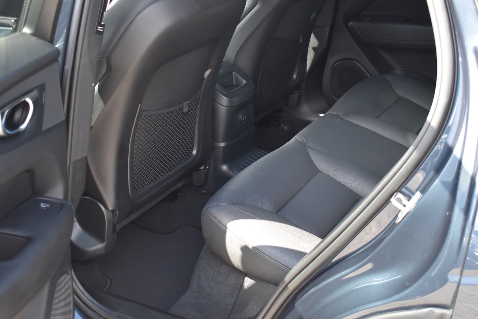 Volvo XC60 T8 AWD 455PK Plug-in hybrid Ultra Dark thumbnail 20