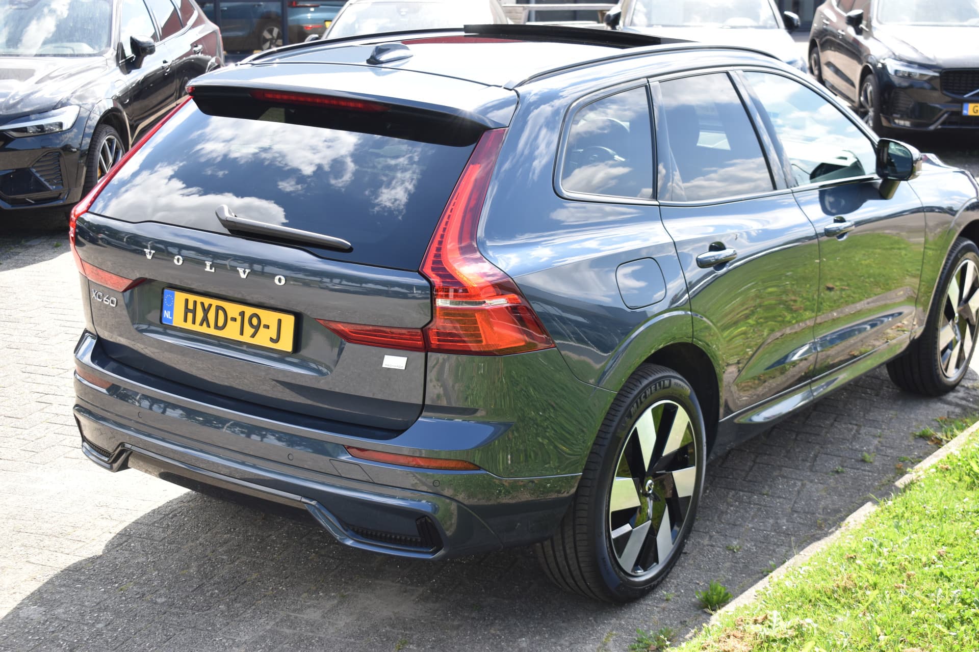 Volvo XC60 T8 AWD 455PK Plug-in hybrid Ultra Dark thumbnail 25