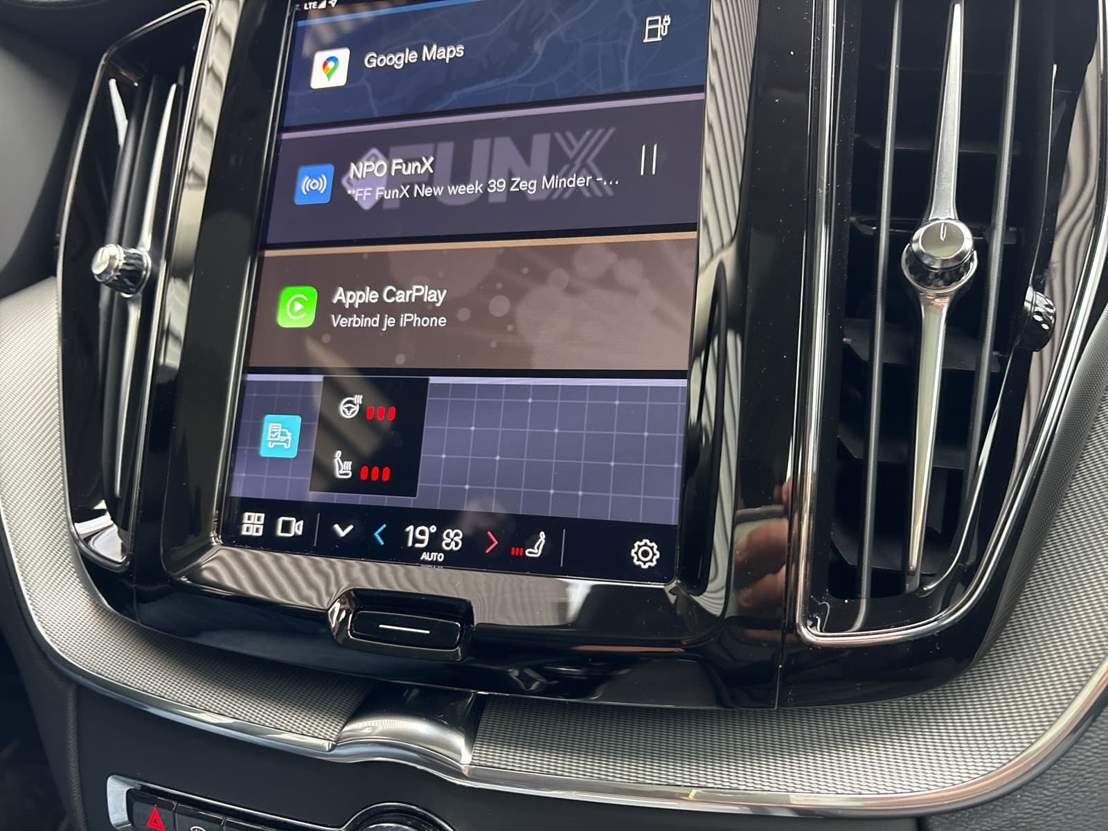 Volvo XC60 T6 Plug-in hybrid AWD Ultra Dark / Harman/Kardon / Panoramadak / Trekhaak / thumbnail 29