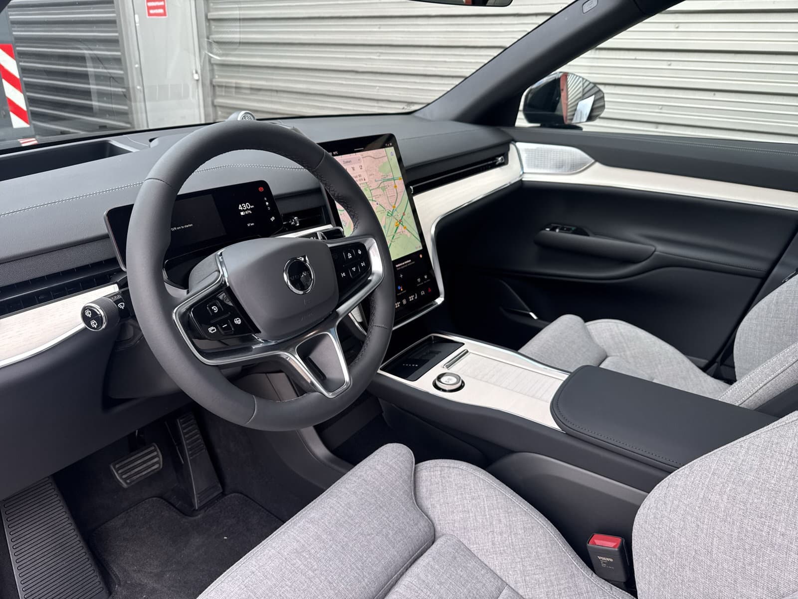 Volvo EX90 Twin Motor Performance Ultra 7p. 111 kWh / Woolblend bekleding / 22" / Luchtvering / Black Sheep pakket / thumbnail 11