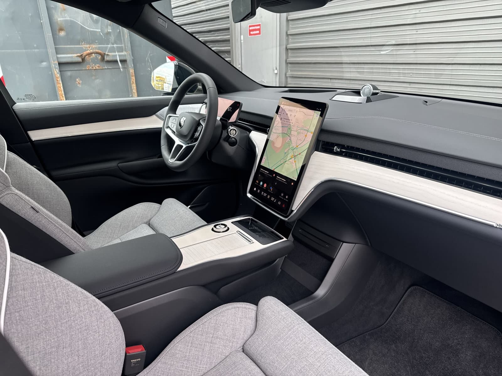 Volvo EX90 Twin Motor Performance Ultra 7p. 111 kWh / Woolblend bekleding / 22" / Luchtvering / Black Sheep pakket / thumbnail 17