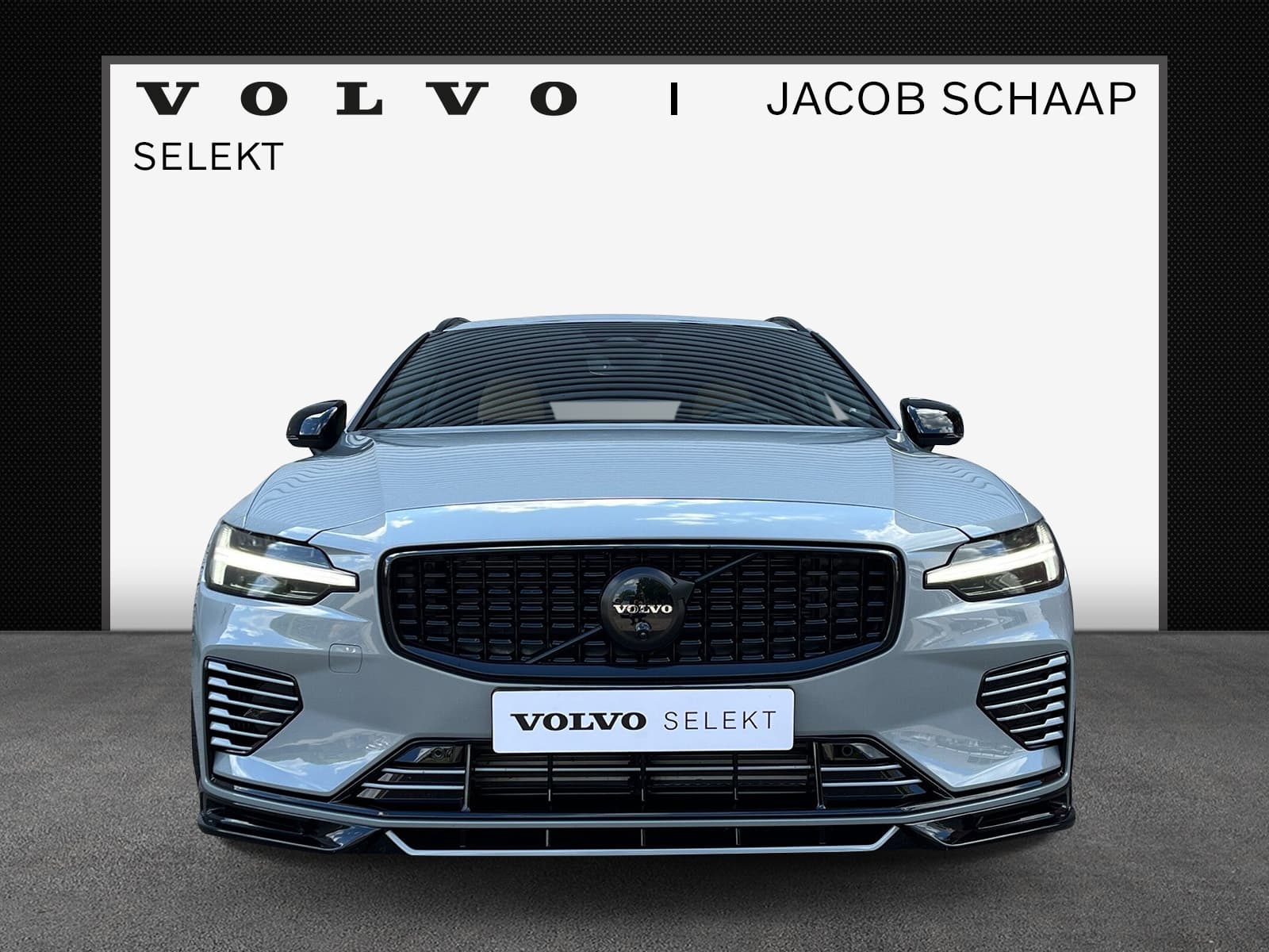 Volvo V60 T6 Plug-in hybrid AWD Plus Dark / Custom made Black Sheep uitvoering / 20" Heico matt Bronze / Heico verlaagd / Geventileerd Amber Leder / thumbnail 9