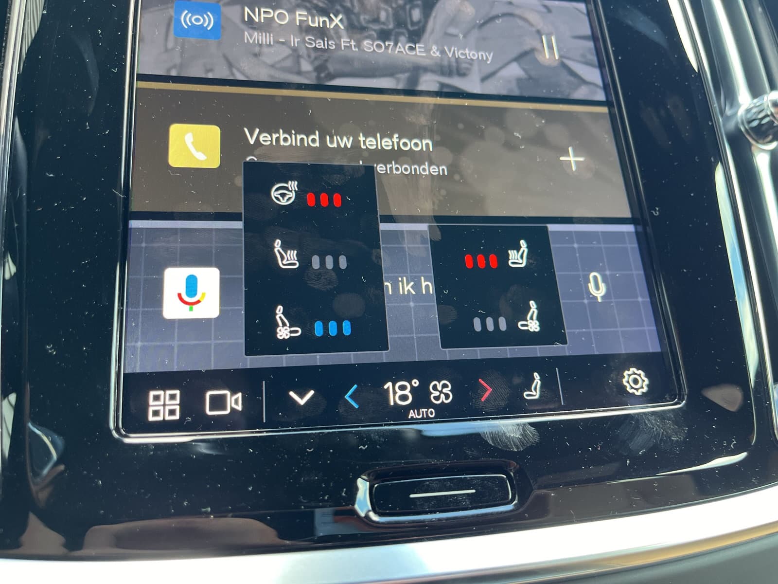 Volvo V60 T6 Plug-in hybrid AWD Plus Dark / Custom made Black Sheep uitvoering / 20" Heico matt Bronze / Heico verlaagd / Geventileerd Amber Leder / thumbnail 34