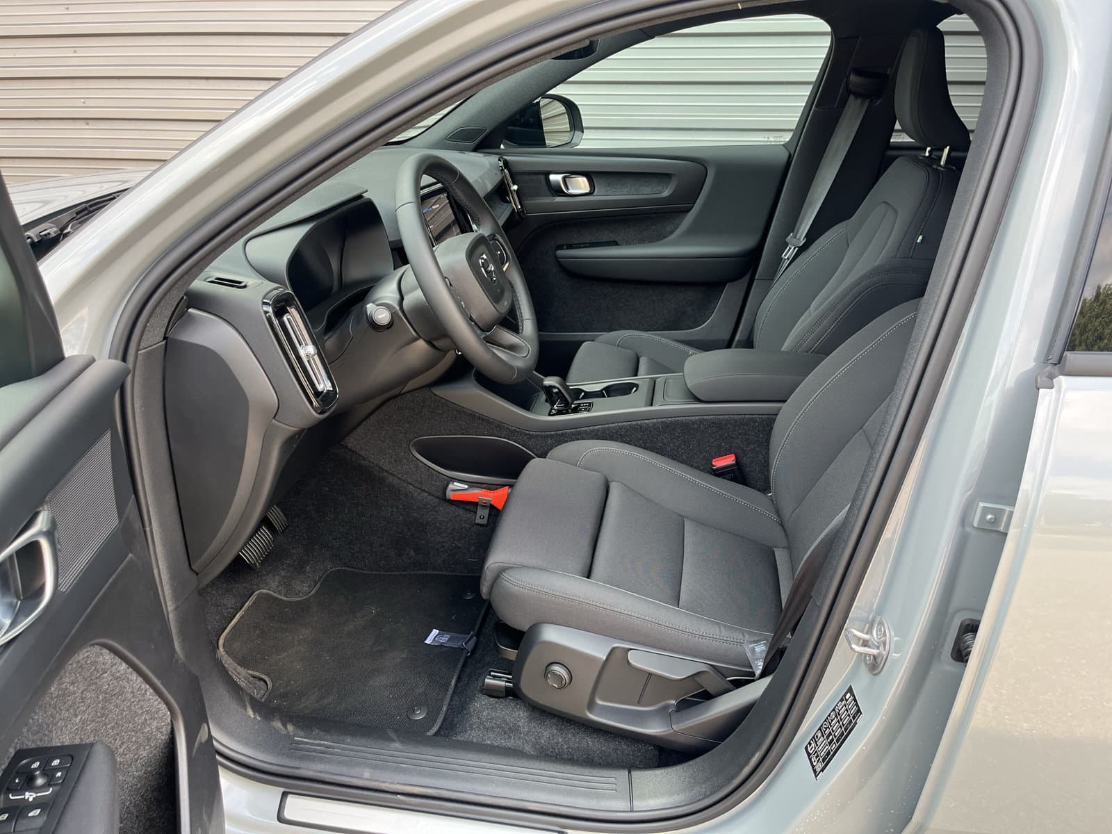 Volvo EX40 Extended Range Business Ed. 82 kWh / Adaptieve cruise control / 360 camera / thumbnail 8