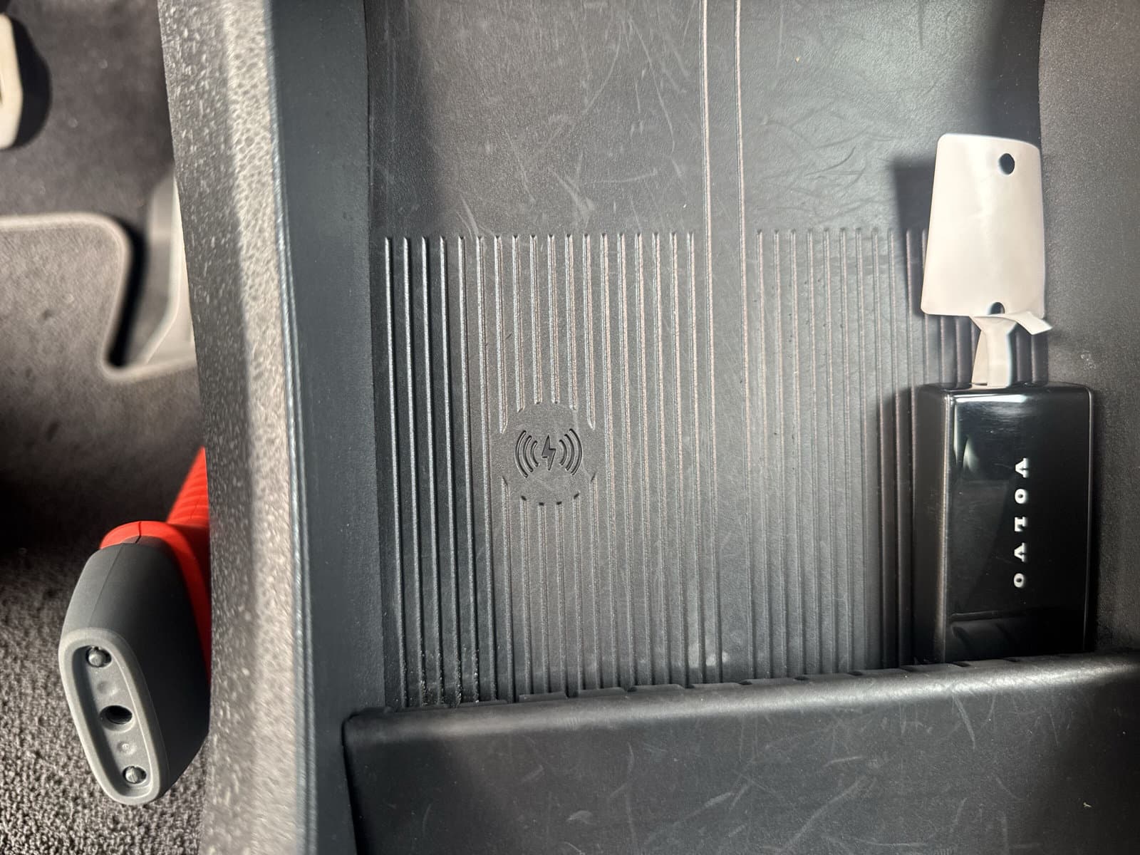 Volvo EX30 Twin Motor Performance Plus 69 kWh / Twin Performane 436PK / 20" Velgen / Black Sheep pakket / thumbnail 30