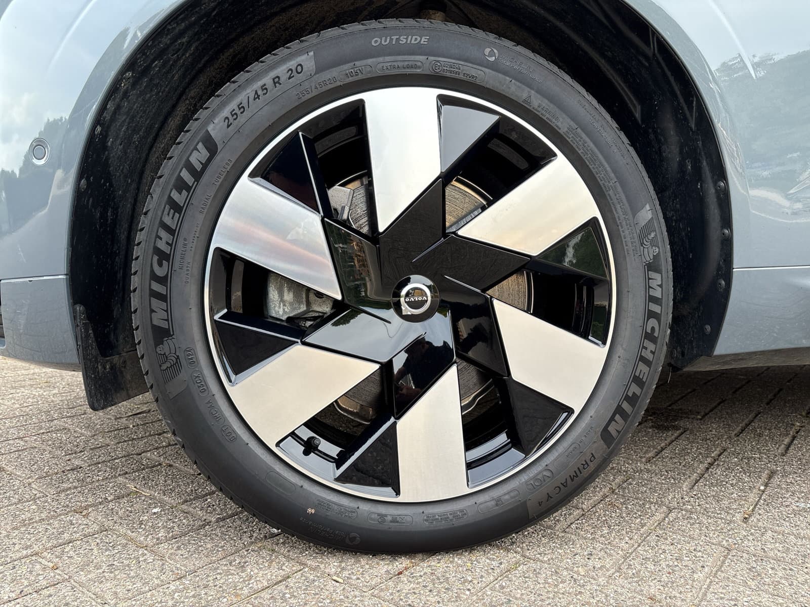 Volvo XC60 T8 455PK Plug-in hybrid AWD Plus Bright / 20" Velgen / 360 Camera / BLIS / thumbnail 6