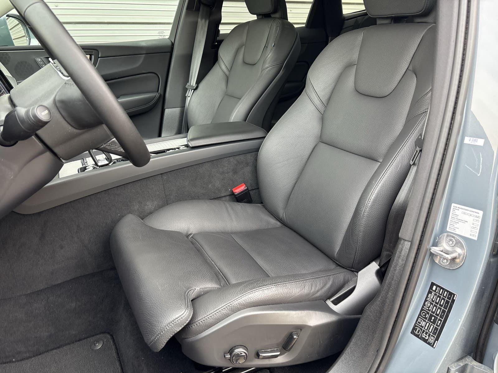 Volvo XC60 T8 455PK Plug-in hybrid AWD Plus Bright / 20" Velgen / 360 Camera / BLIS / thumbnail 9