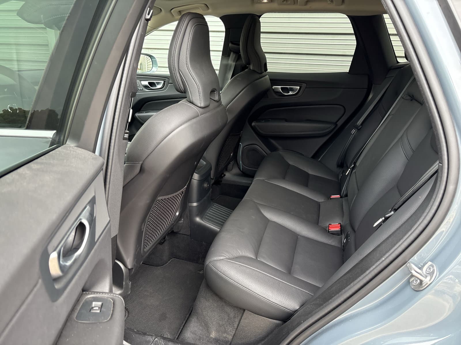 Volvo XC60 T8 455PK Plug-in hybrid AWD Plus Bright / 20" Velgen / 360 Camera / BLIS / thumbnail 12