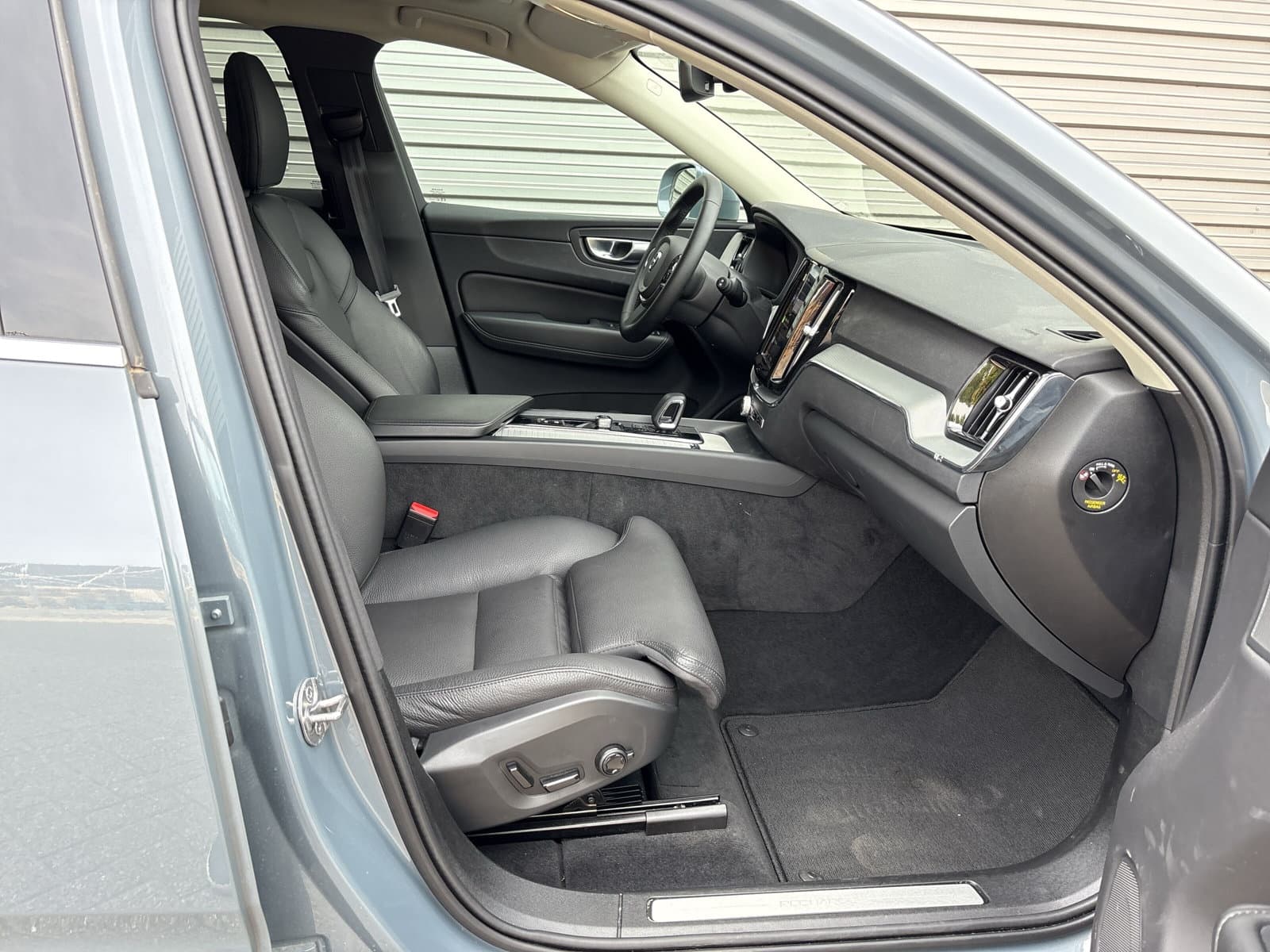 Volvo XC60 T8 455PK Plug-in hybrid AWD Plus Bright / 20" Velgen / 360 Camera / BLIS / thumbnail 14