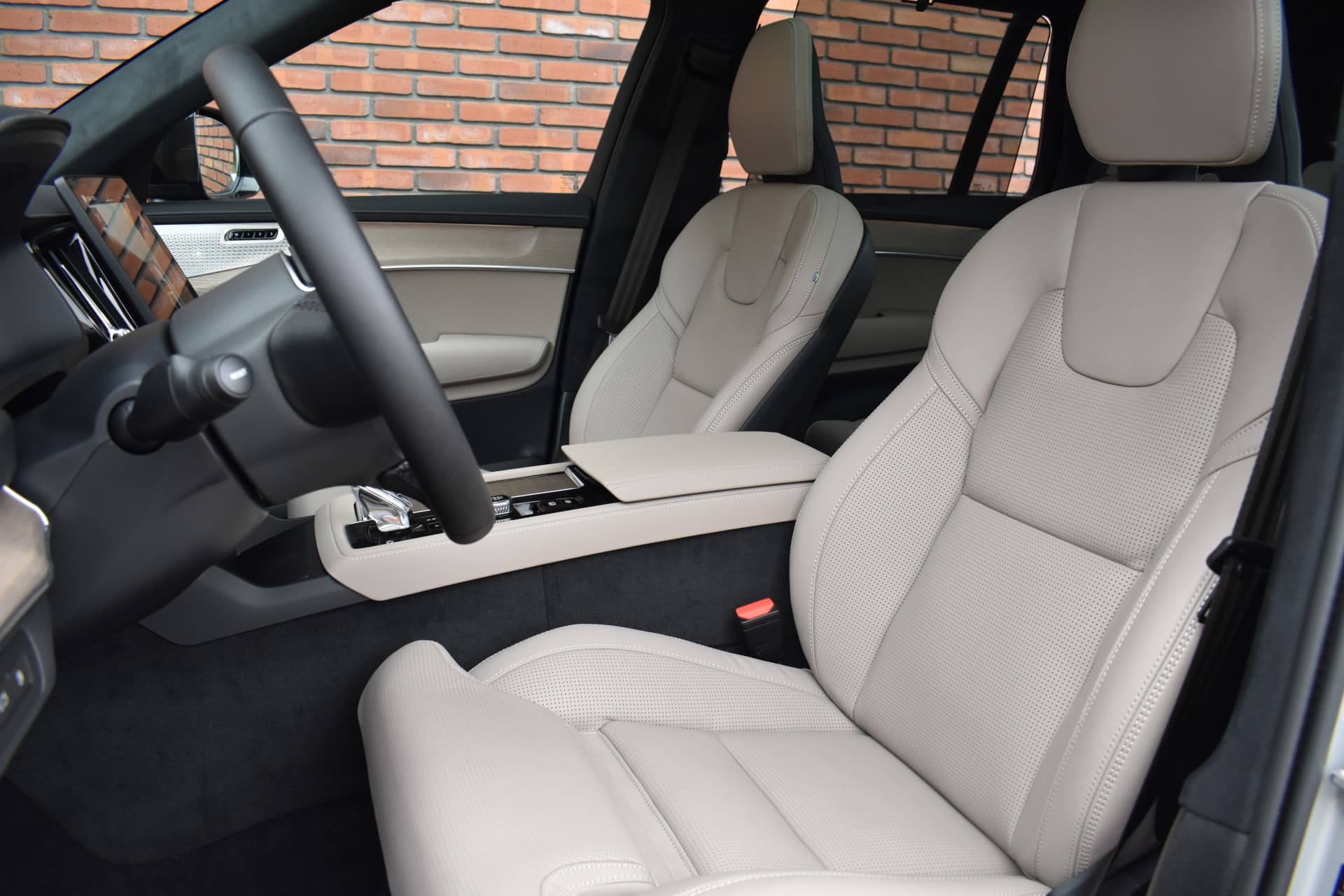 Volvo XC90 T8 455PK Plug-in hybrid AWD Ultra Dark thumbnail 5