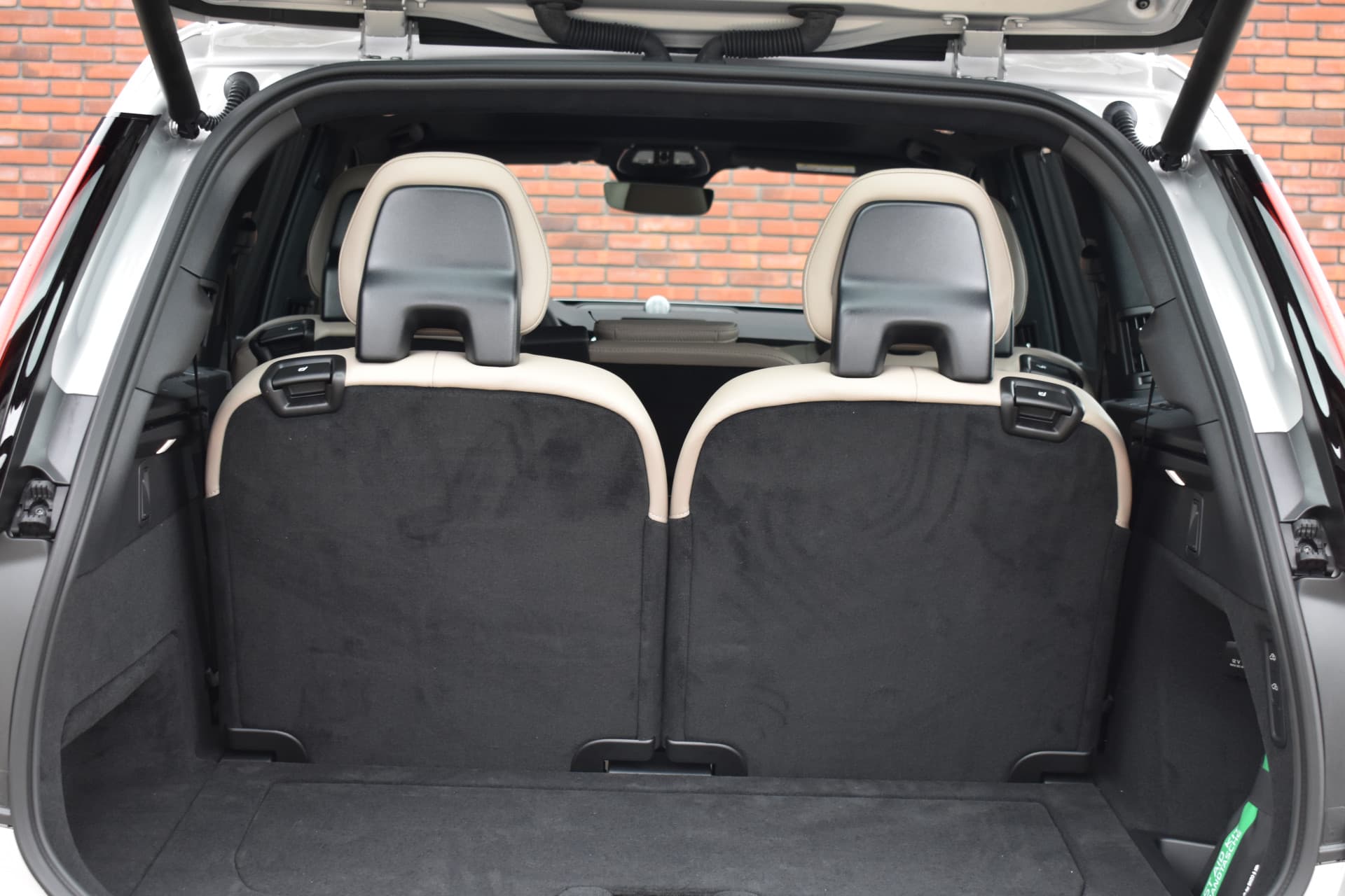 Volvo XC90 T8 455PK Plug-in hybrid AWD Ultra Dark thumbnail 13