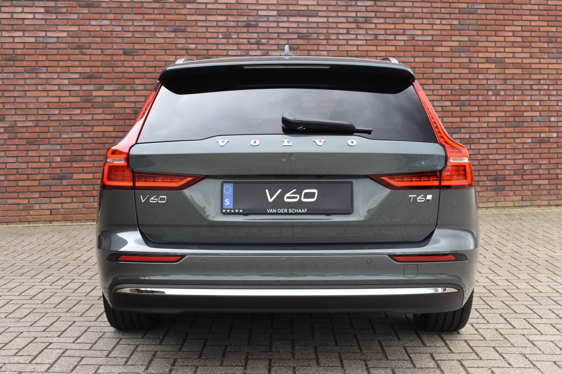 Volvo V60 T6 350PK Plug-in hybrid AWD Ultra Bright thumbnail 18