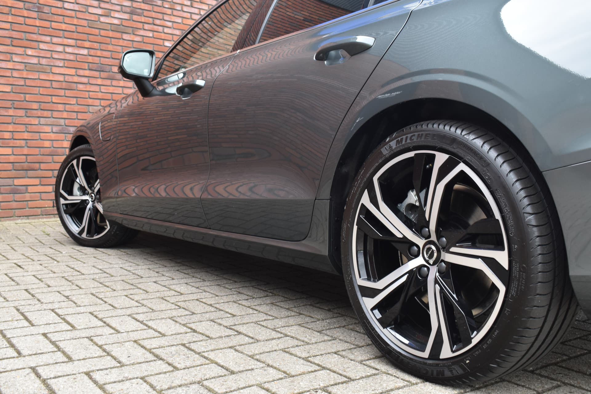 Volvo V60 T6 350PK Plug-in hybrid AWD Ultra Bright thumbnail 20