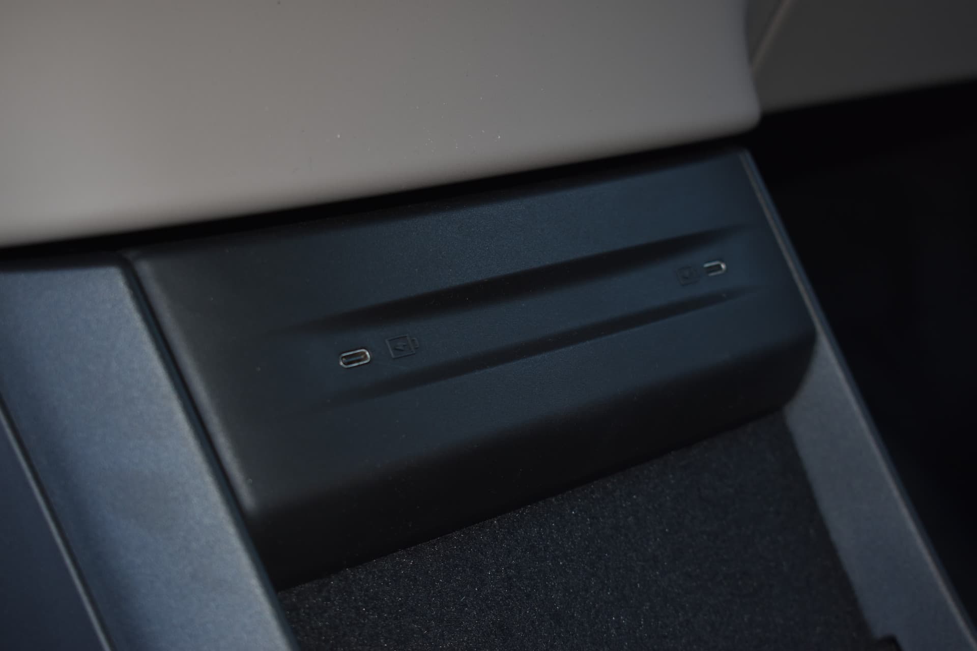 Volvo EX90 Twin Motor Ultra 7p. 111 kWh thumbnail 44