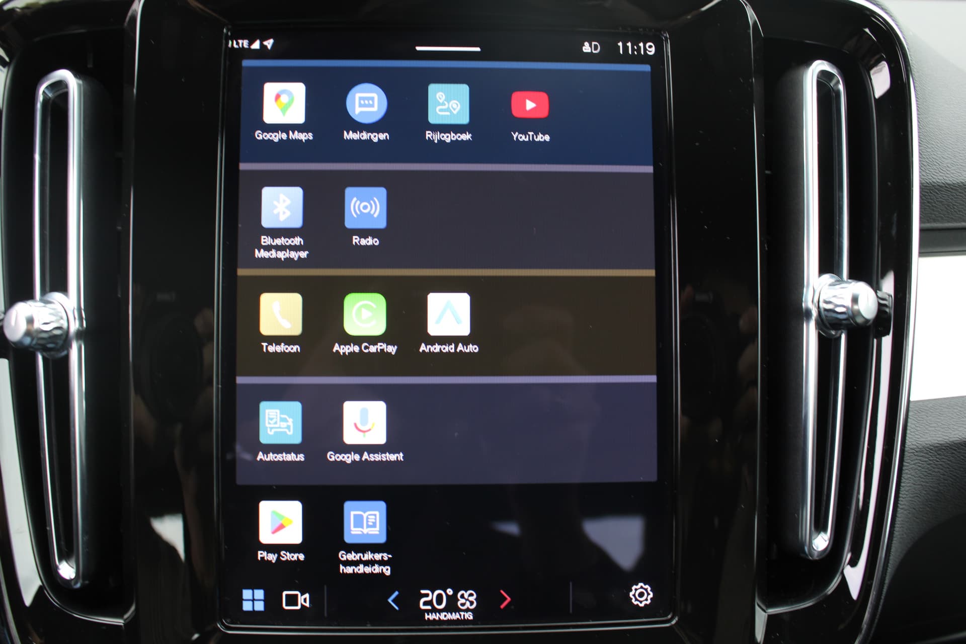 Volvo XC40 B3 Automaat Core thumbnail 23