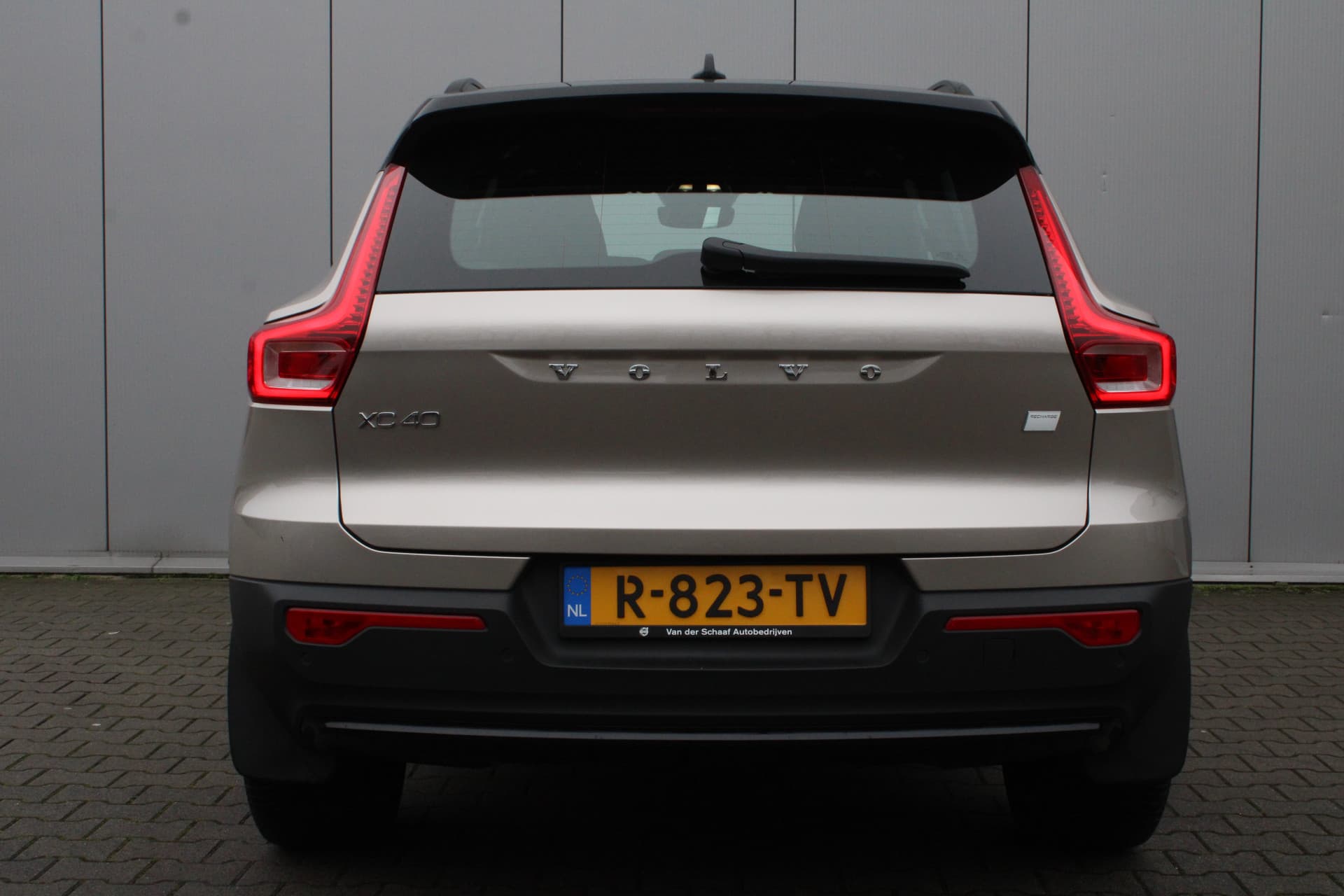 Volvo XC40 Recharge Core 70 kWh thumbnail 6