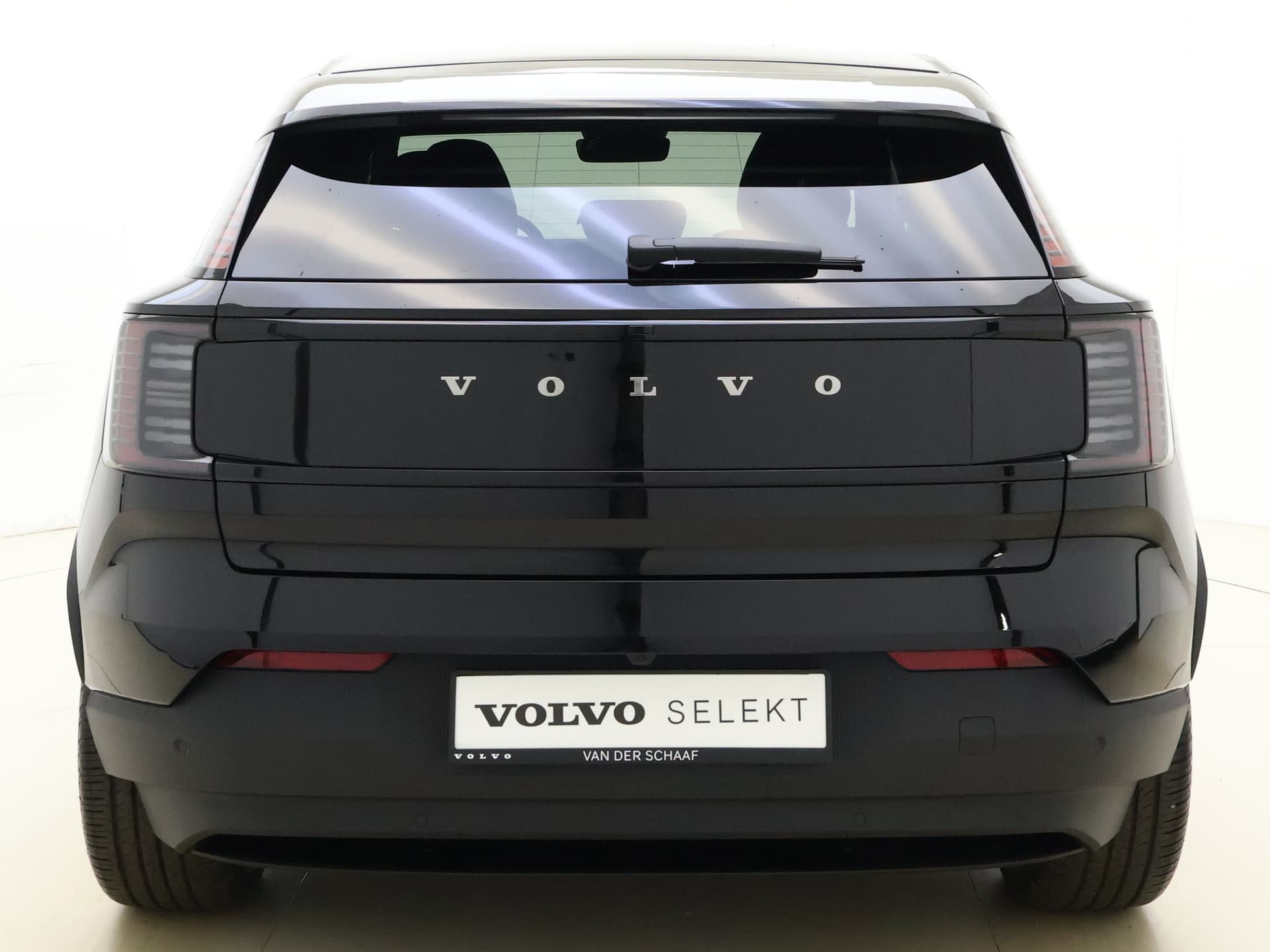 Volvo EX30 Extended Range Plus / DEMO DEAL / Getint glas / Adapt. Cruise / BLIS / Harman&Kardon / Keytag / PDC + Camera / El. Achterklep / thumbnail 7