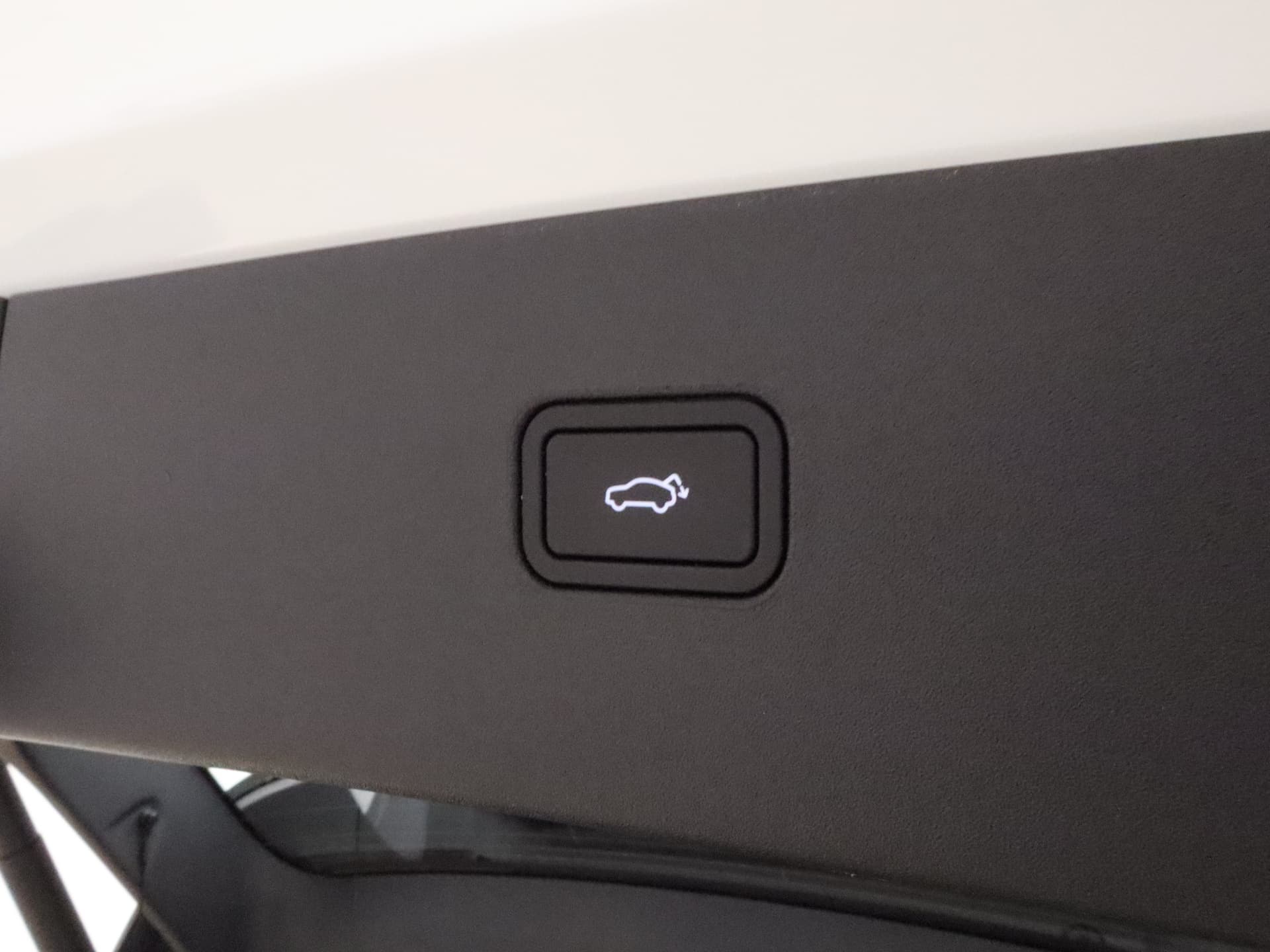 Volvo EX30 Extended Range Plus thumbnail 10