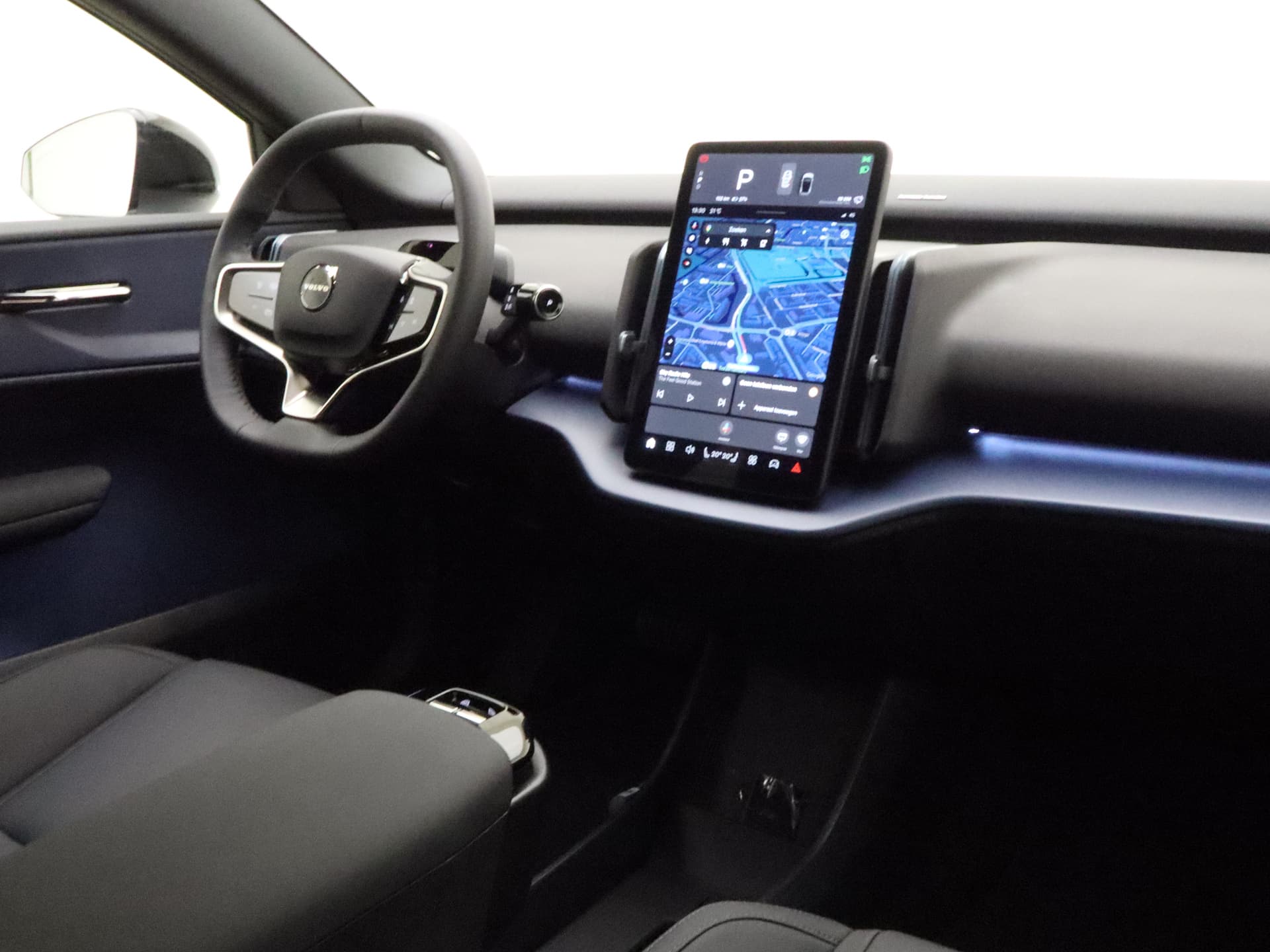 Volvo EX30 Extended Range Plus thumbnail 15