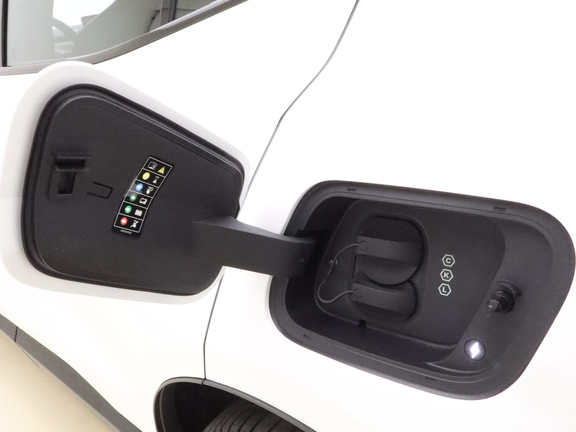 Volvo EX30 Extended Range Plus thumbnail 40