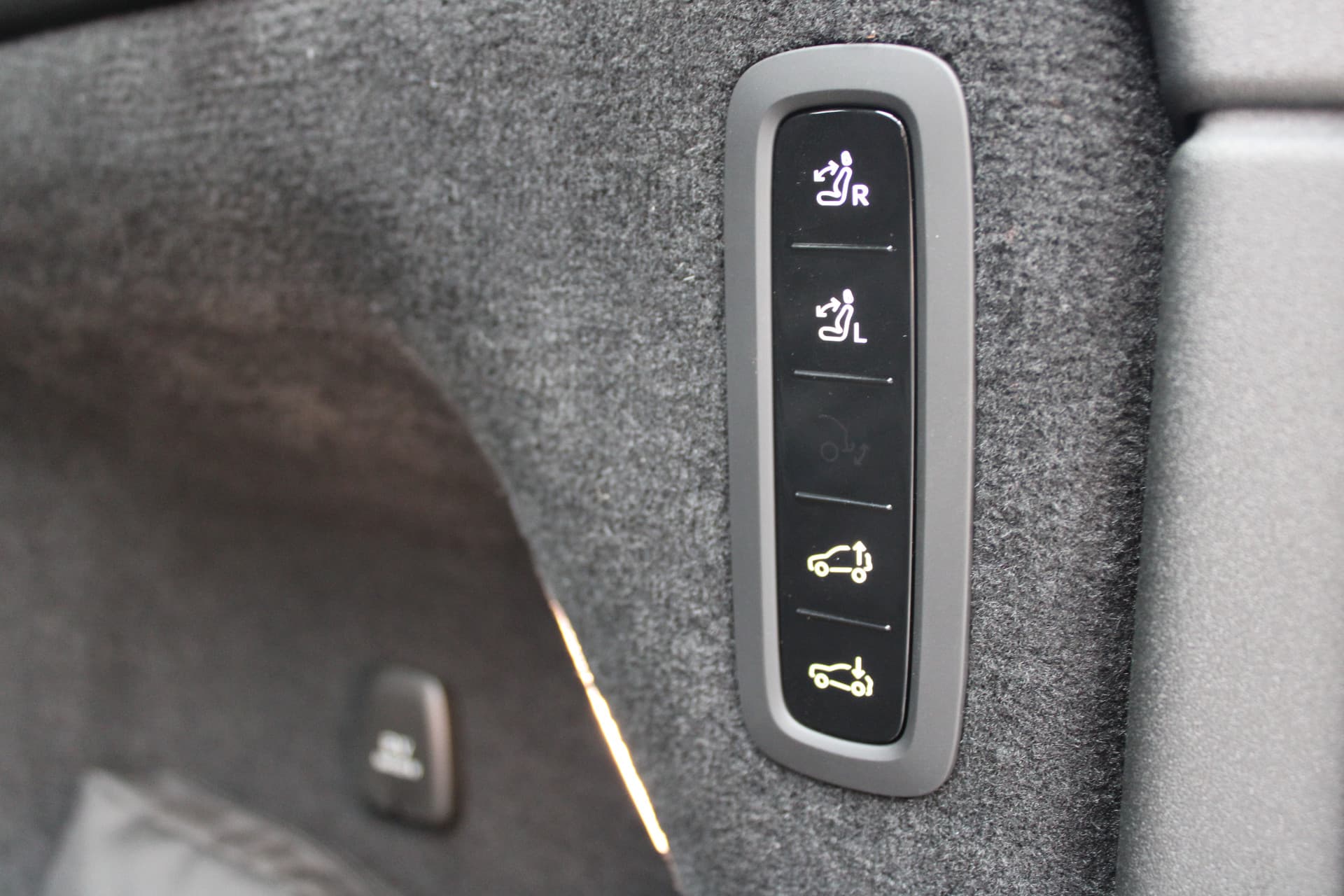 Volvo EX90 Twin Motor Performance Ultra 7p. 111 kWh thumbnail 6