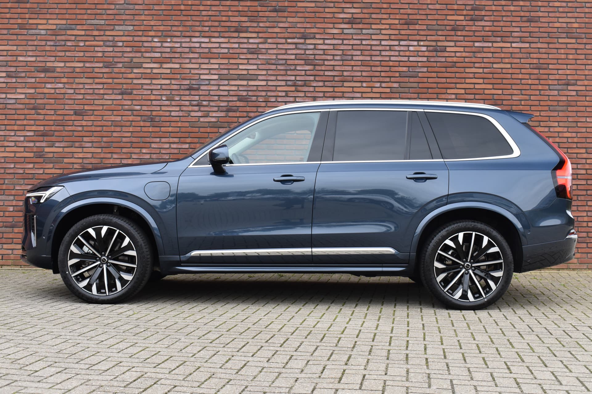 Volvo XC90 T8 455PK Plug-in hybrid AWD Ultra Bright thumbnail 13